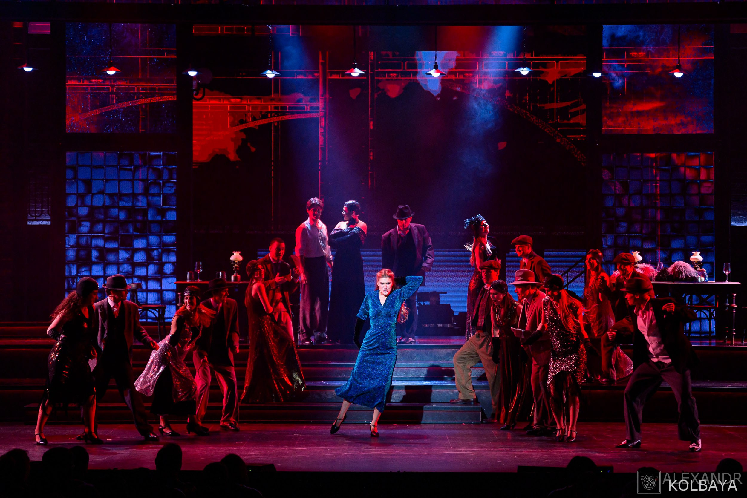 Фоторепортаж с мюзикла Вальс-Бостон 18 сентября 2025 года. Концертный и театральный репортажный фотограф в Москве Александр Колбая