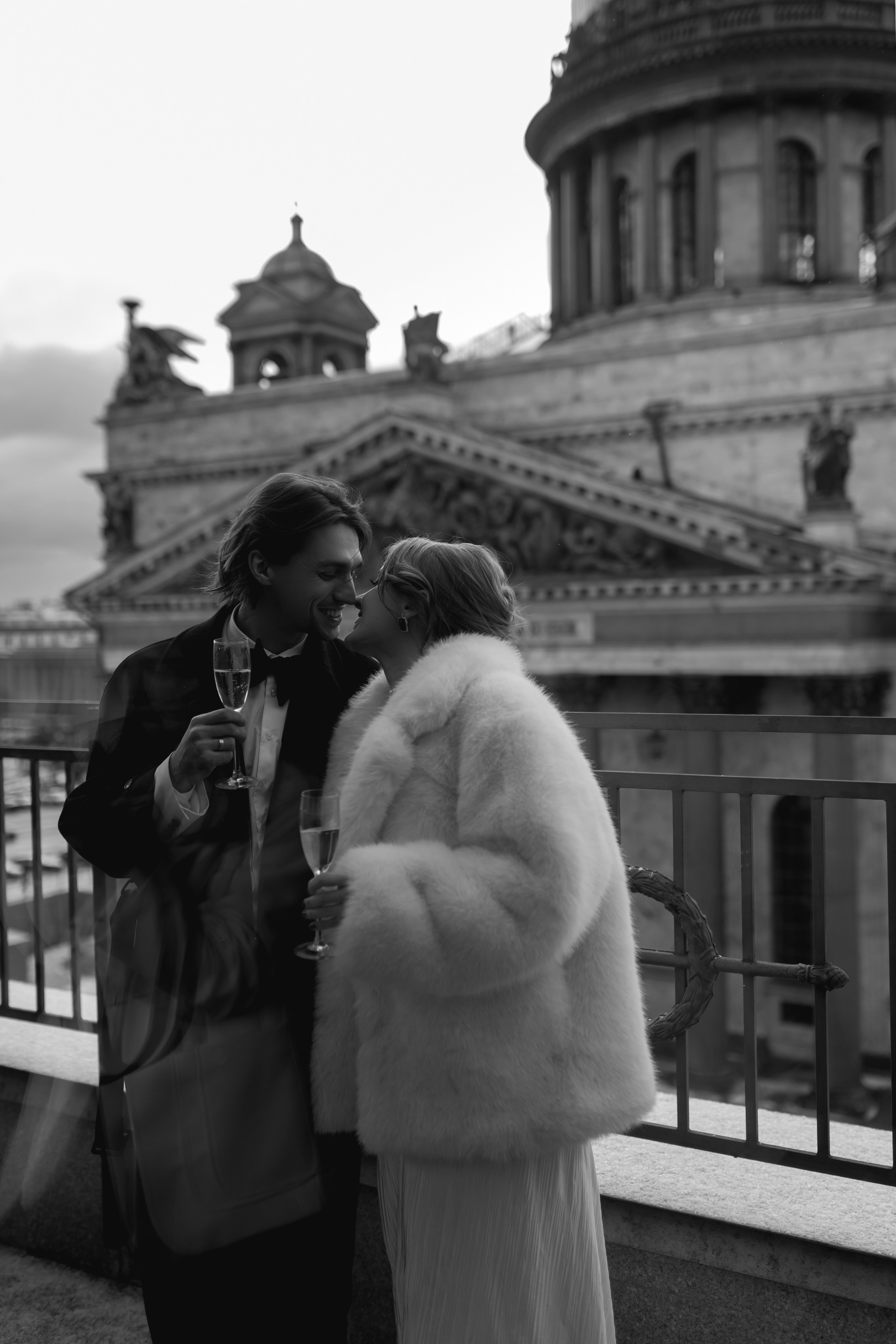 Исакий видел нашу любовь