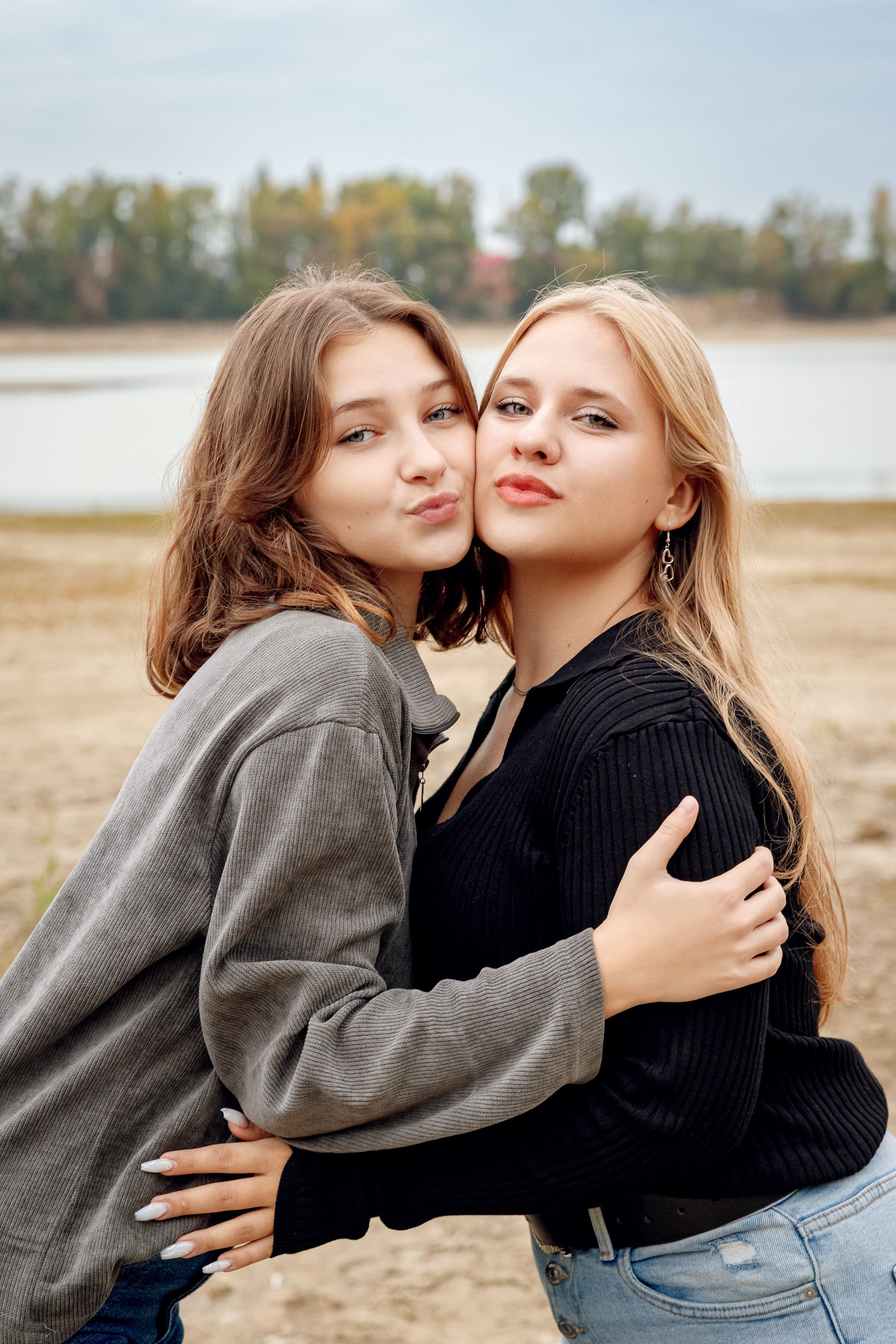 Пикник. Пашковская переправа. Марина Ушакова. Фотограф. Выпускные альбомы. г. Краснодар