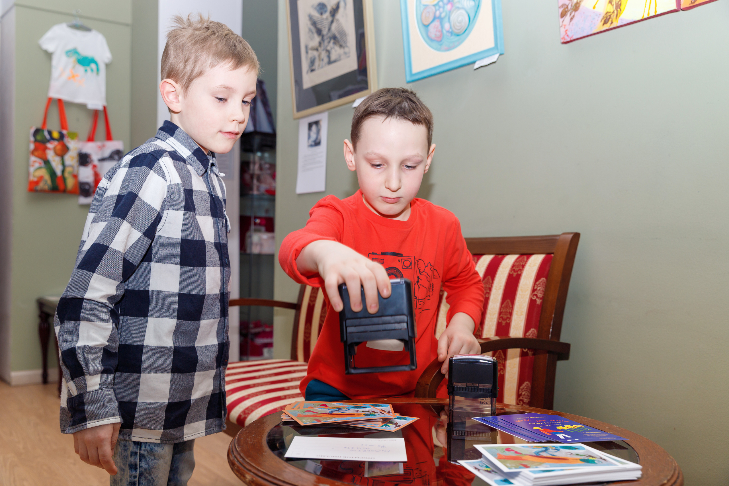 Выставка «Цветы для мамы» (Особняк Брюллова. г. Санкт-Петербург). Марина Ушакова. Фотограф. Выпускные альбомы. г. Краснодар