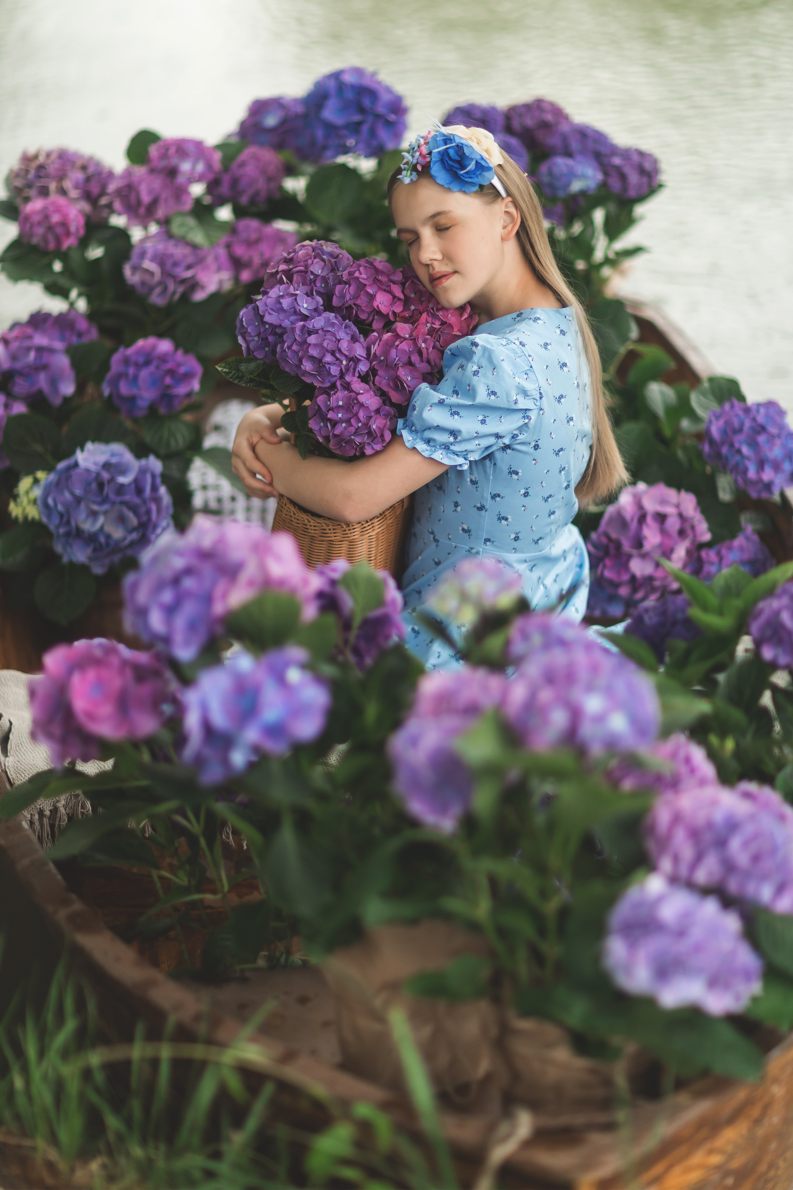 Лодка гортензия. Семейный и детский фотограф Краснодар Валерия Власенко