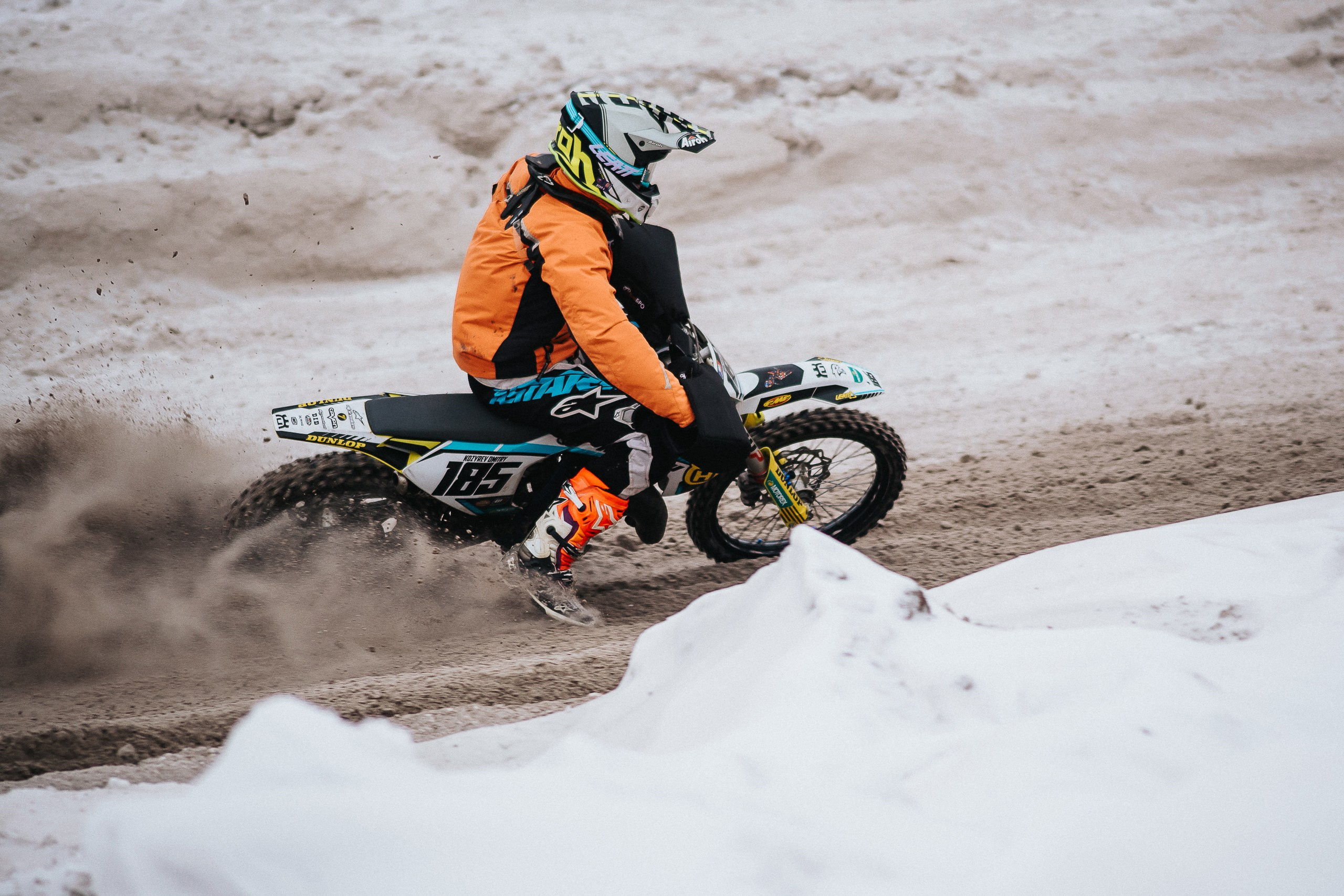 29.12.2024 — Праздничная тренировка на мотоциклетной трассе Люскус. Репортажный фотограф в Кемерово