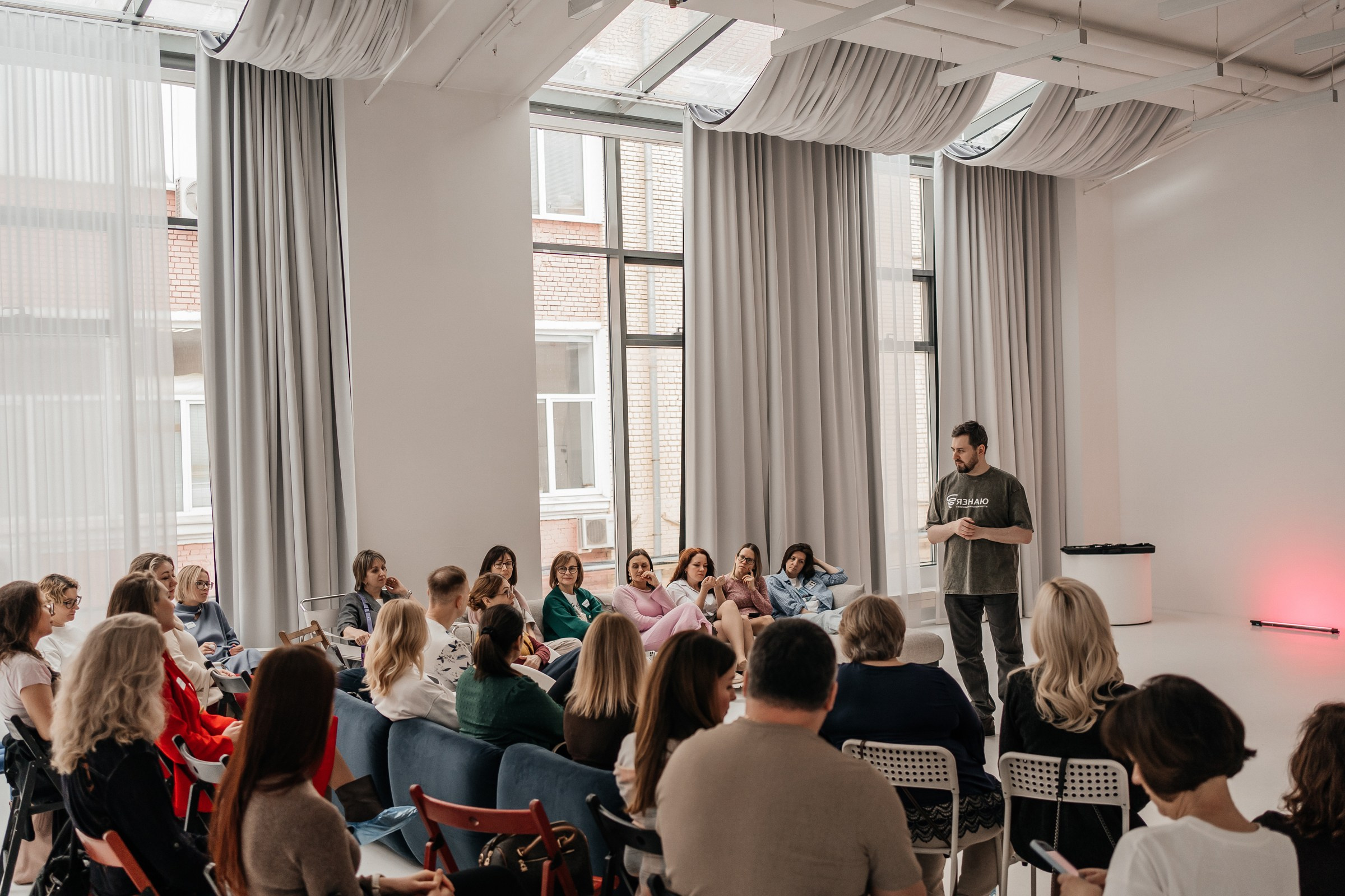 Мастер класс «Руки». Ольга Брайт Семейный и Контент Фотограф в Санкт-Петербурге