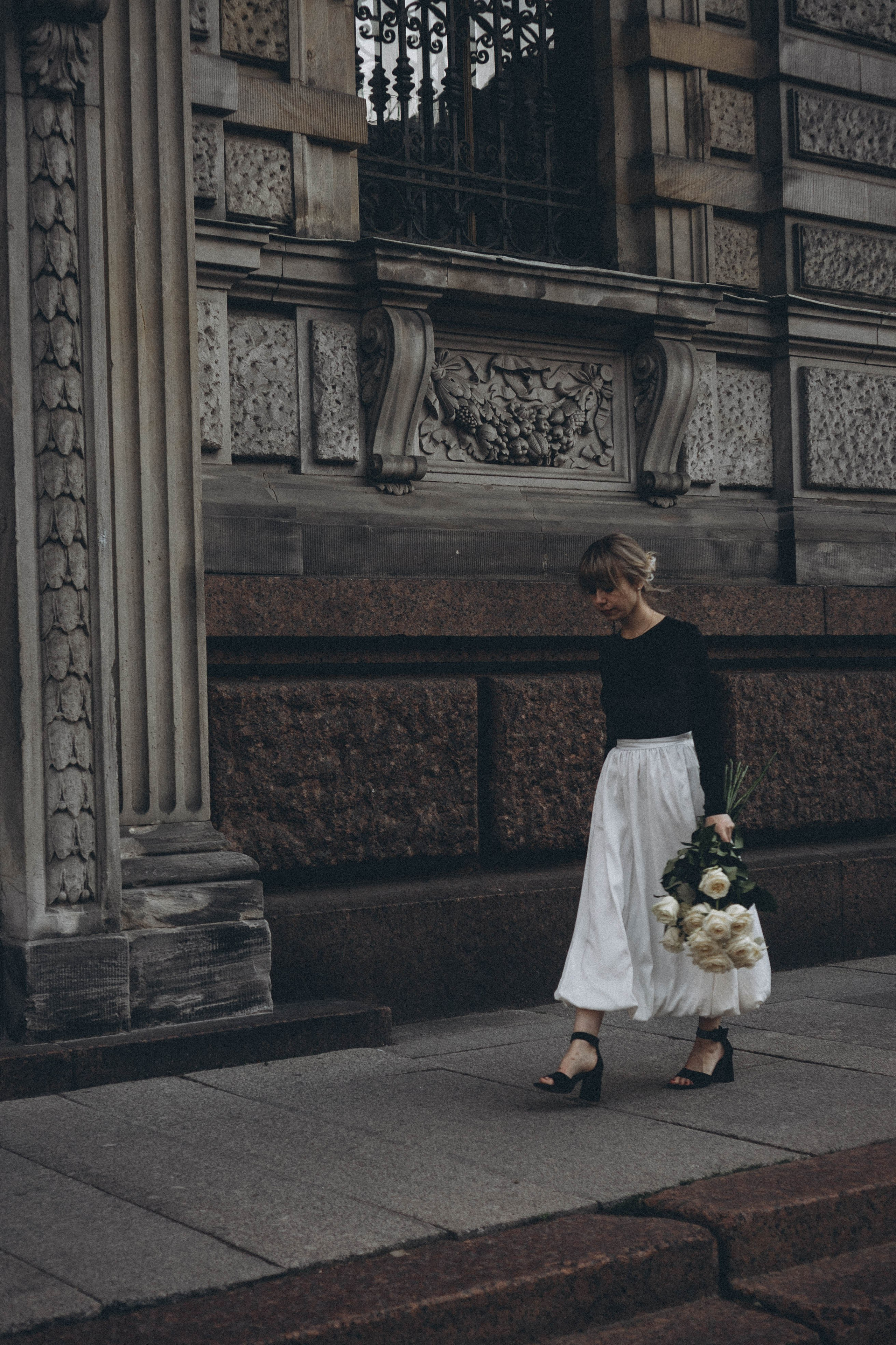 ПРОГУЛКА ПО ГОРОДУ В БЕЛЫЕ НОЧИ (другой вариант). Профессиональный фотограф, Санкт-Петербург — Виктория Богомолова