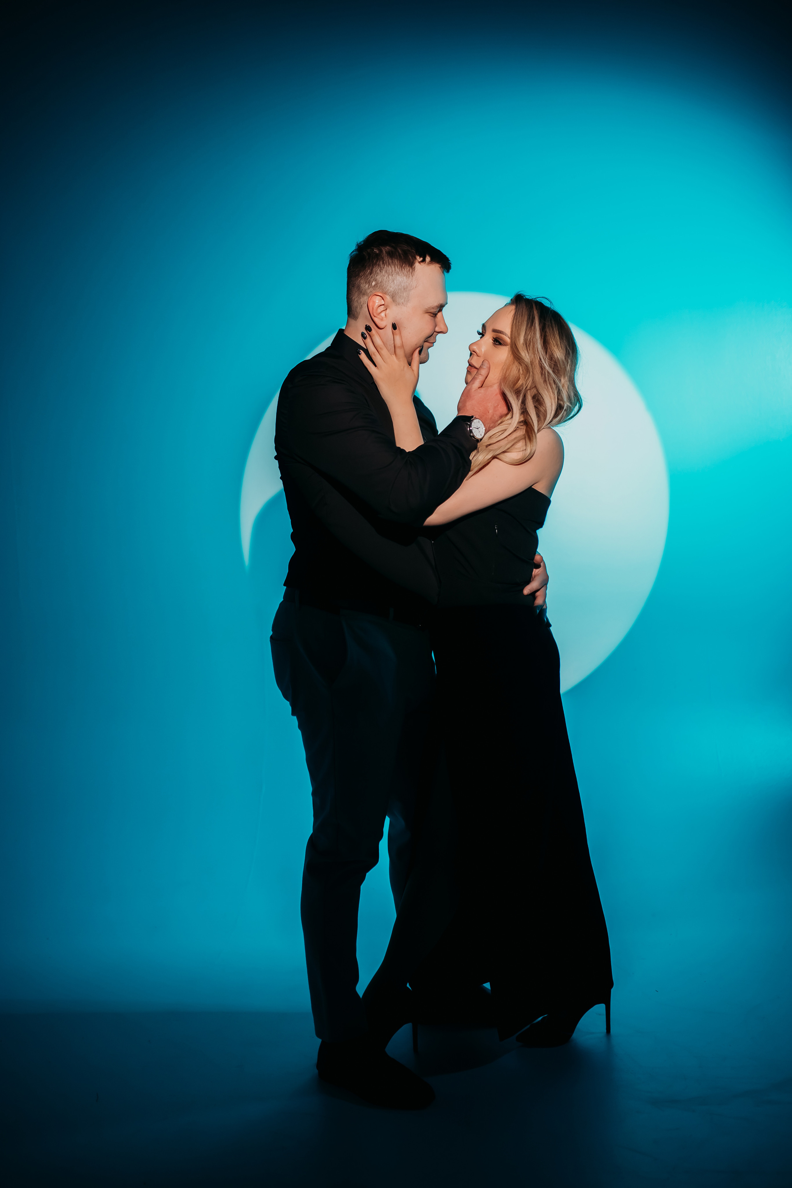 Юля и Артём. Фотограф Тимербаева Алина г. Сургут