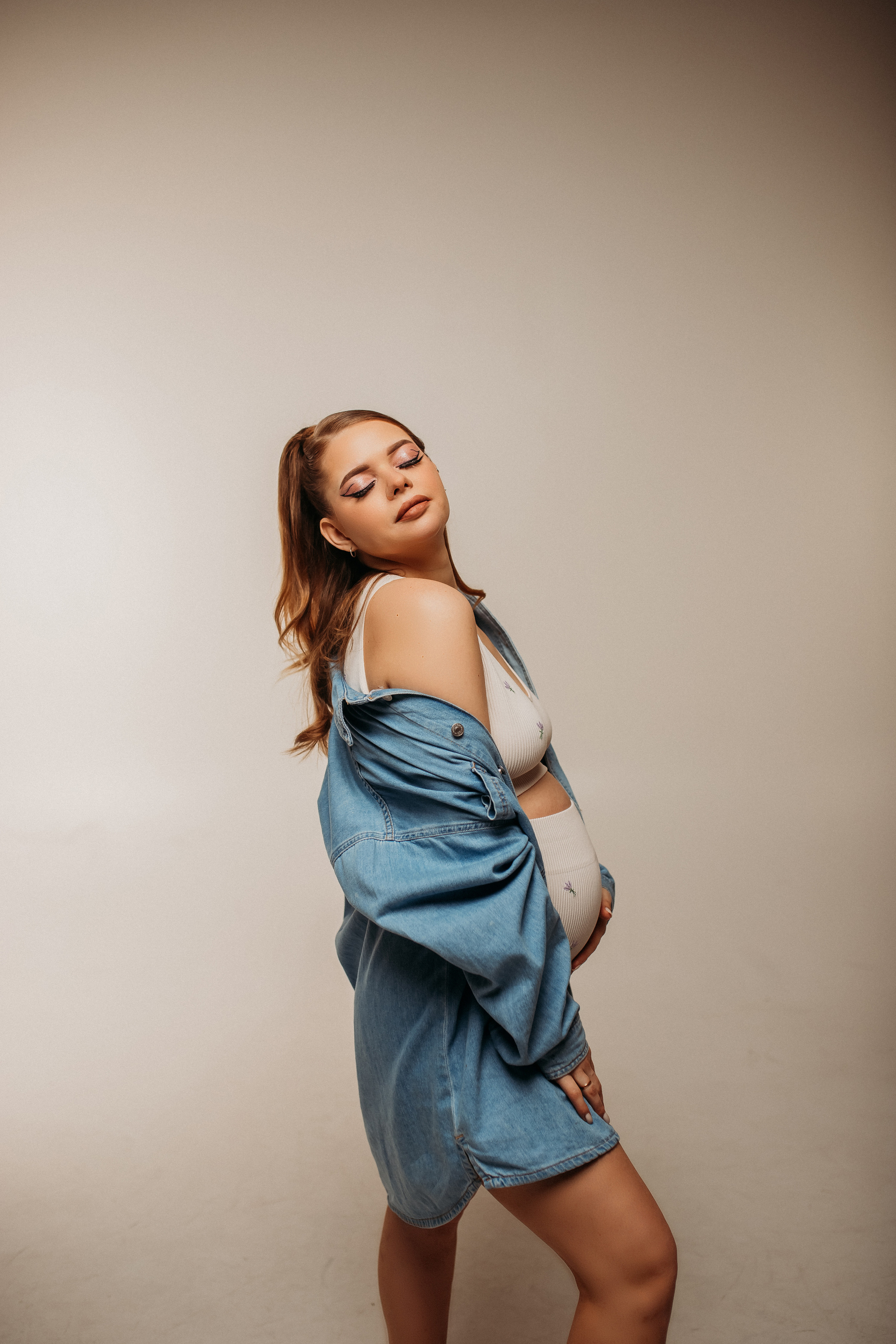 Света Беременность. Фотограф Тимербаева Алина г. Сургут