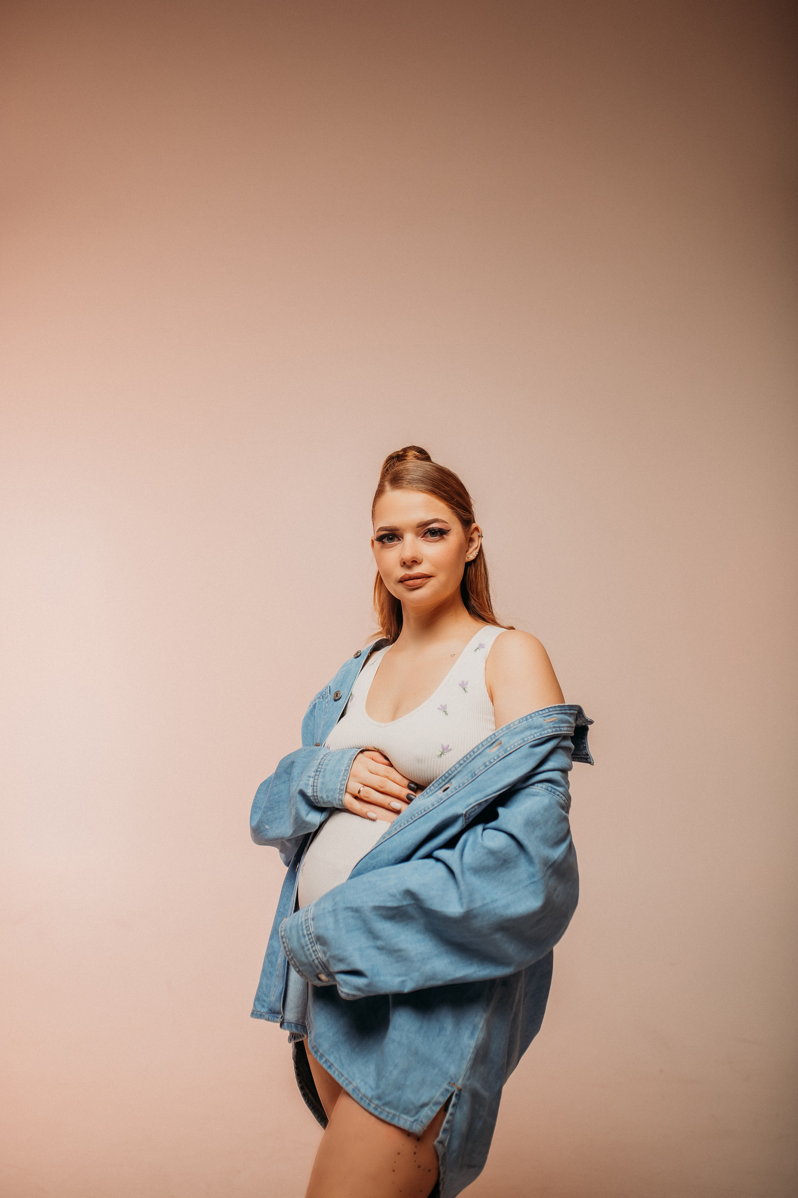 Света Беременность. Фотограф Тимербаева Алина г. Сургут