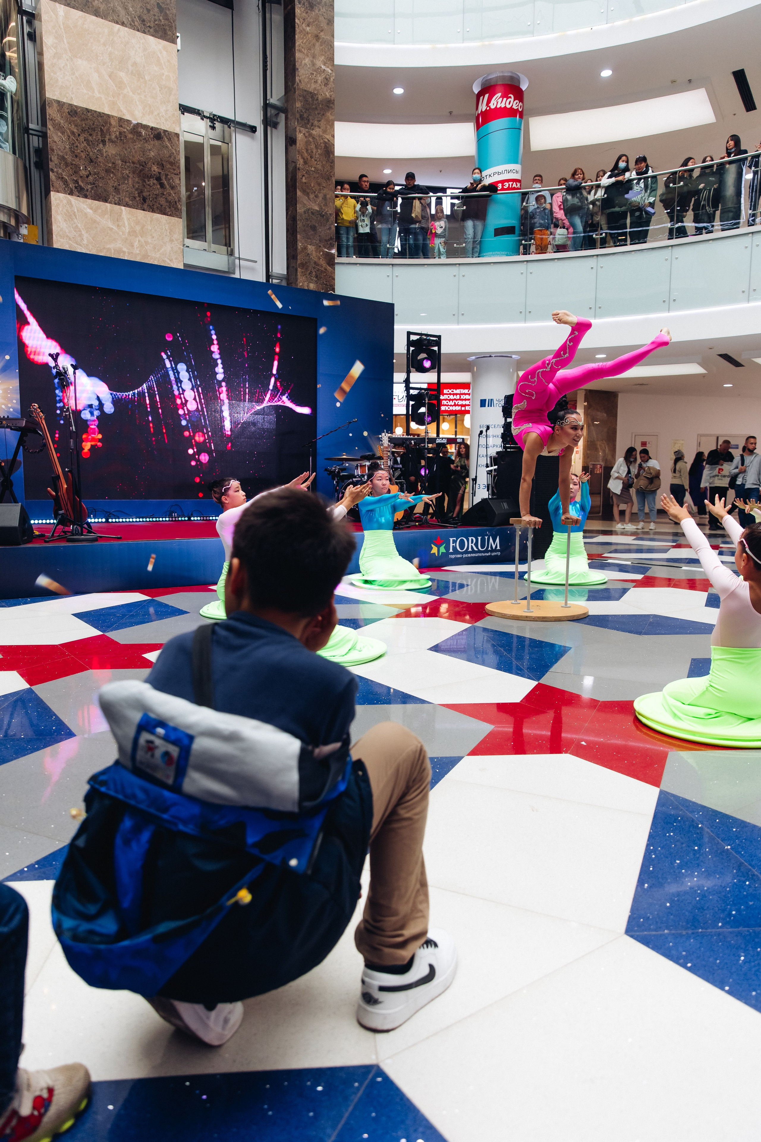 5 лет ТЦ Форум. Свадебный и семейный фотограф в Улан-Удэ