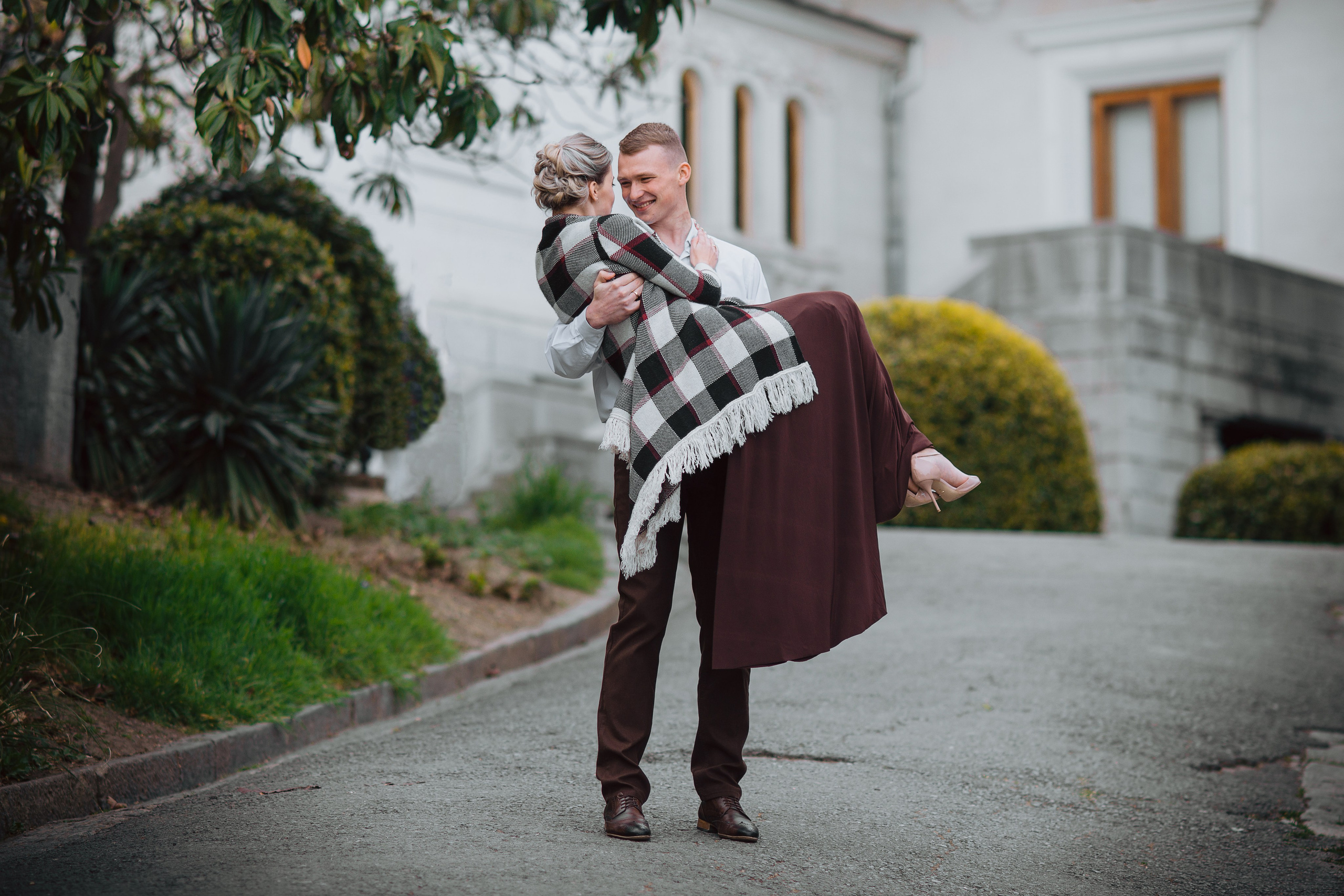 Свадебная фотосессия в Ливадии. Красивые места Крыма для фотосессии. Фотограф в Симферополе и по Крыму Ольга Топоривская.