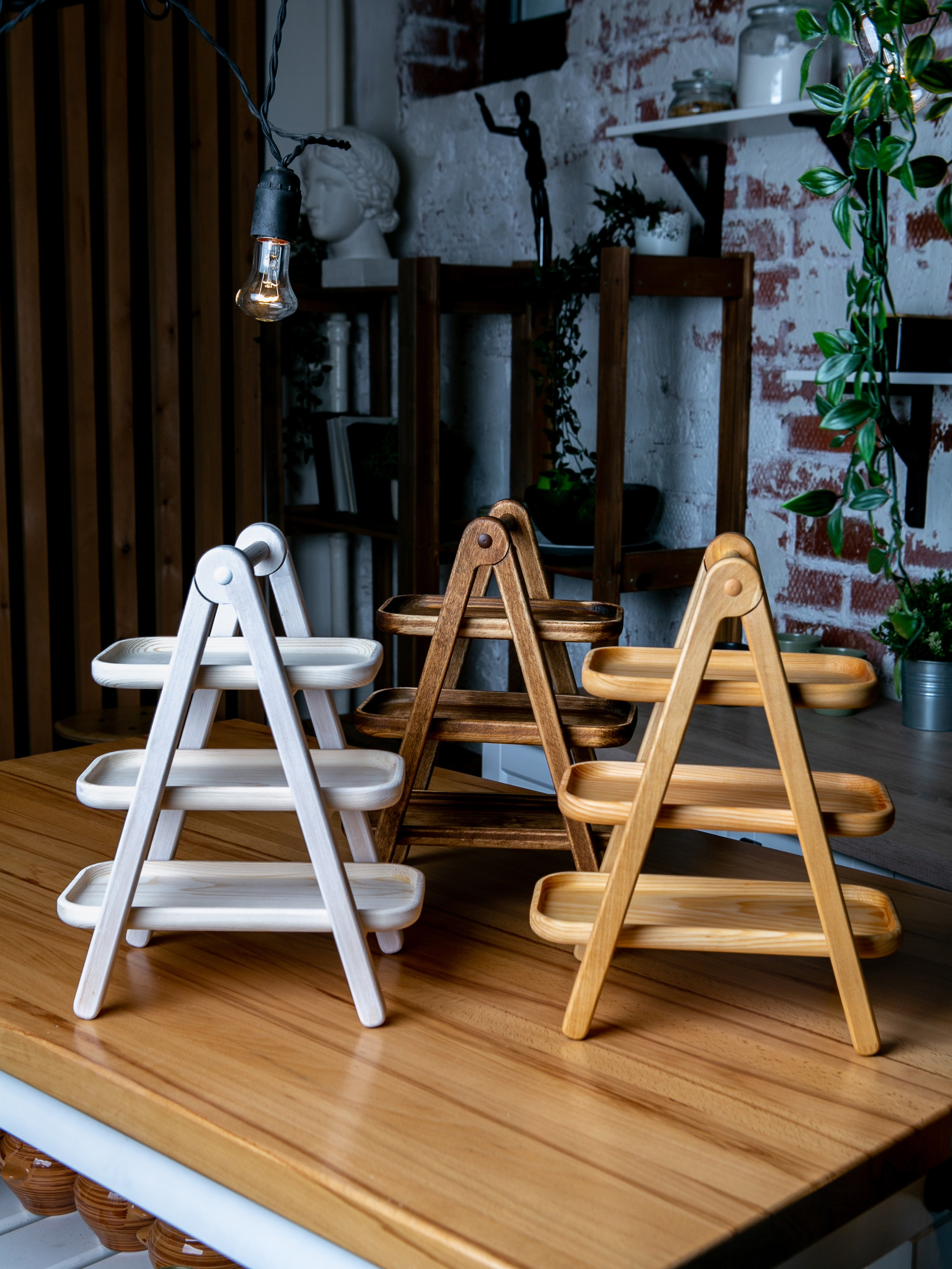 Подносы и этажерки. Контент фотограф, съемка для маркетплейсов, фуд съемка и репортажи в Новосибирске Ралия Галеева