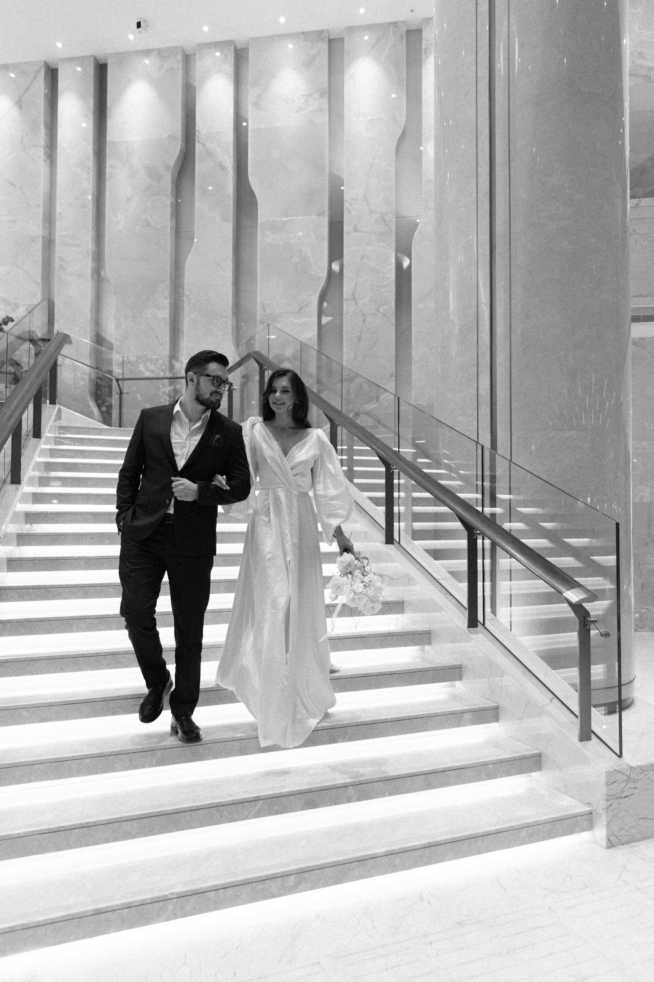 Совместные сборы в отеле. Свадебный фотограф Полина Панина