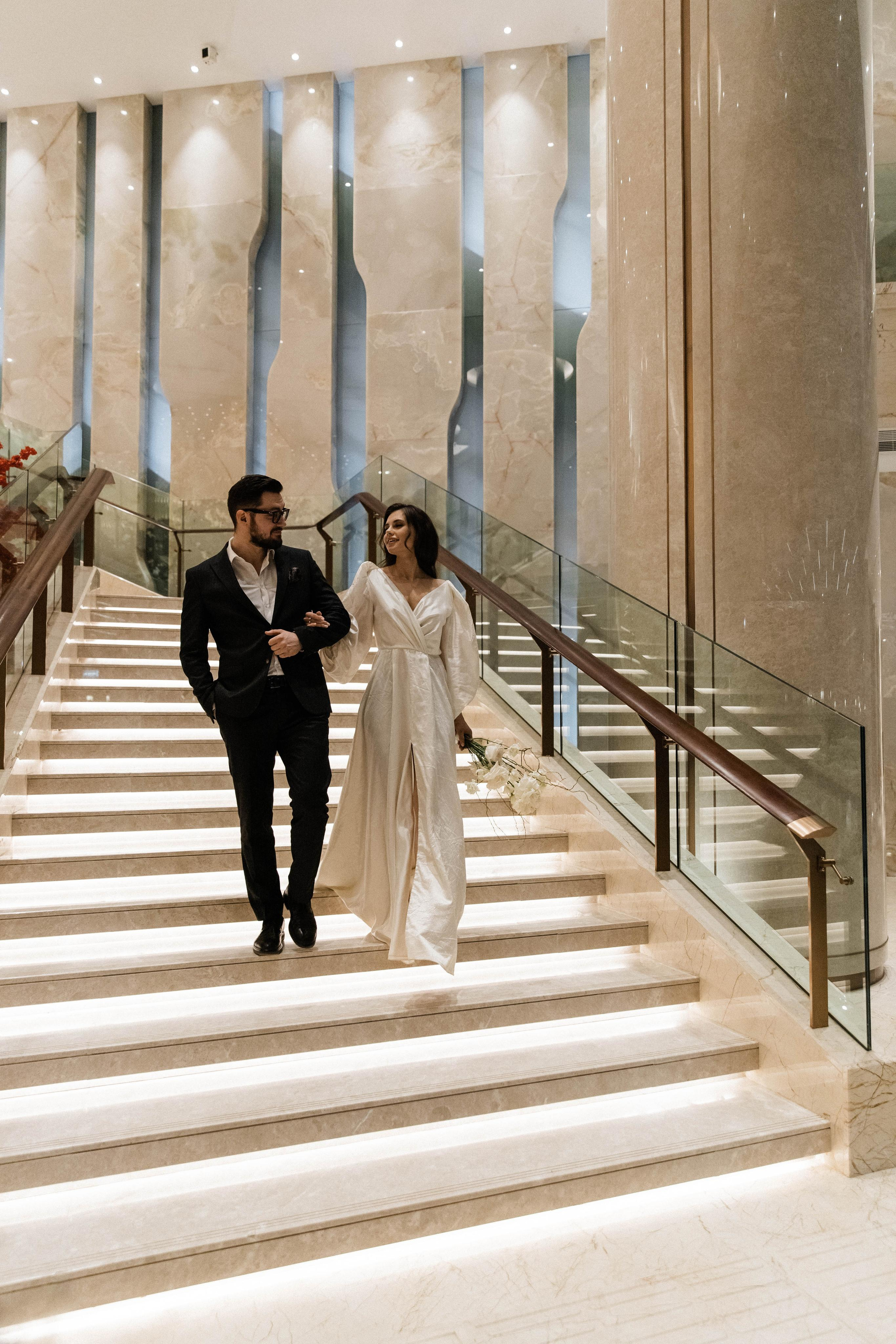 Совместные сборы в отеле. Свадебный фотограф Полина Панина