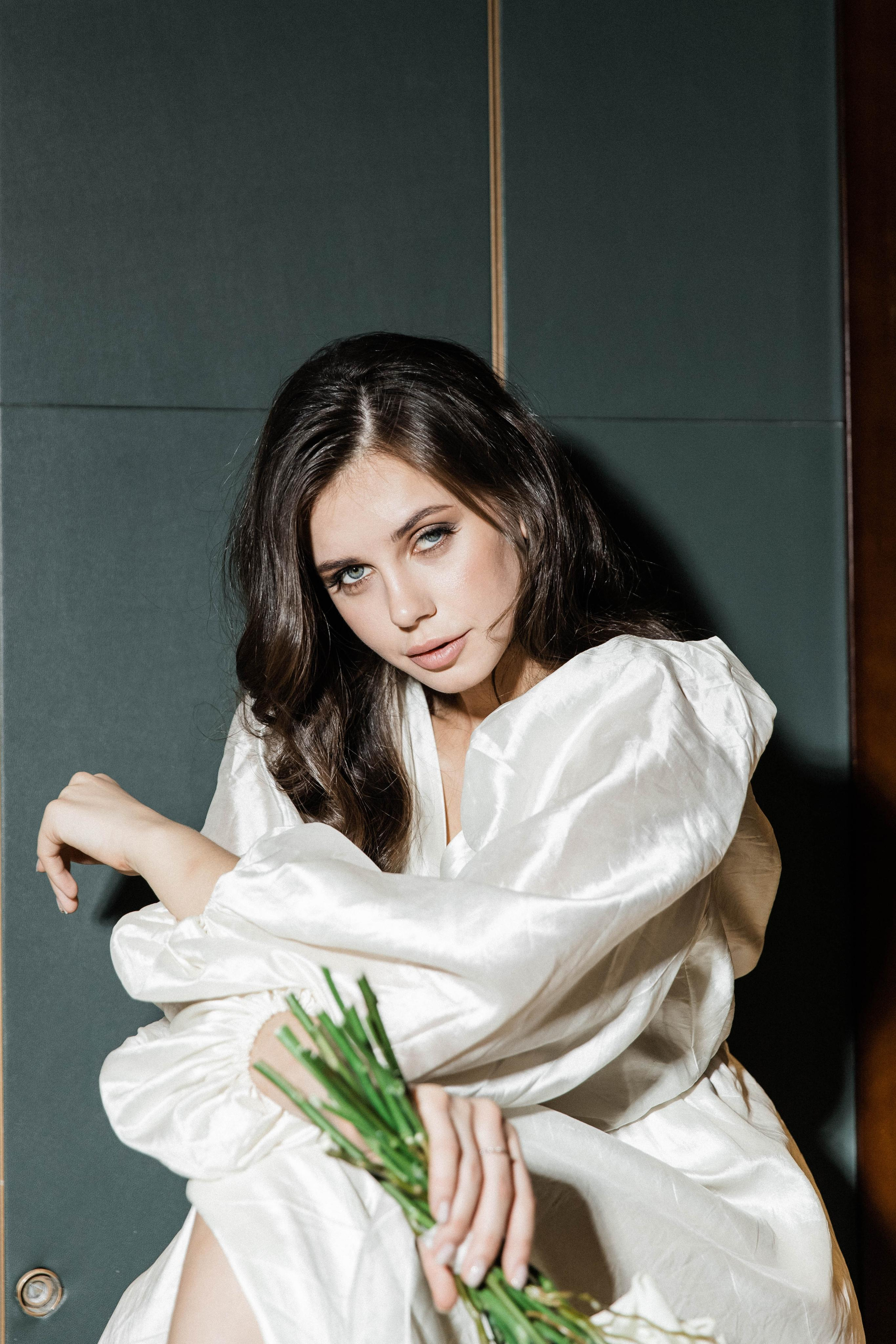 Совместные сборы в отеле. Свадебный фотограф Полина Панина