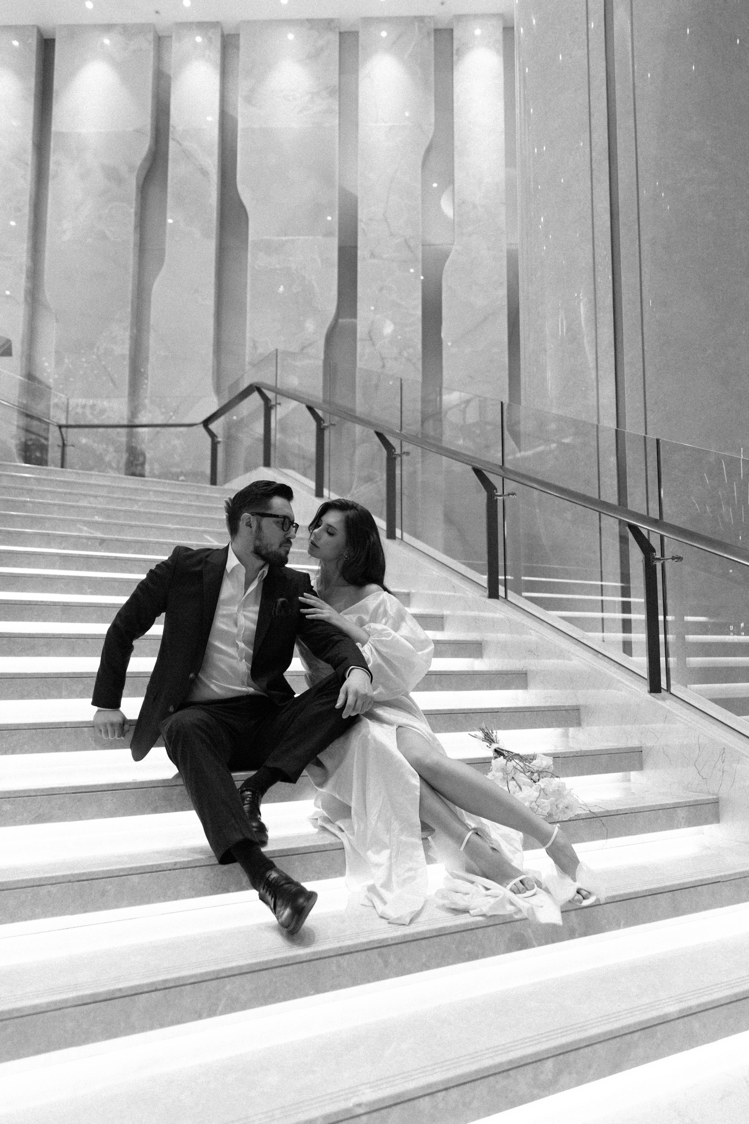 Совместные сборы в отеле. Свадебный фотограф Полина Панина