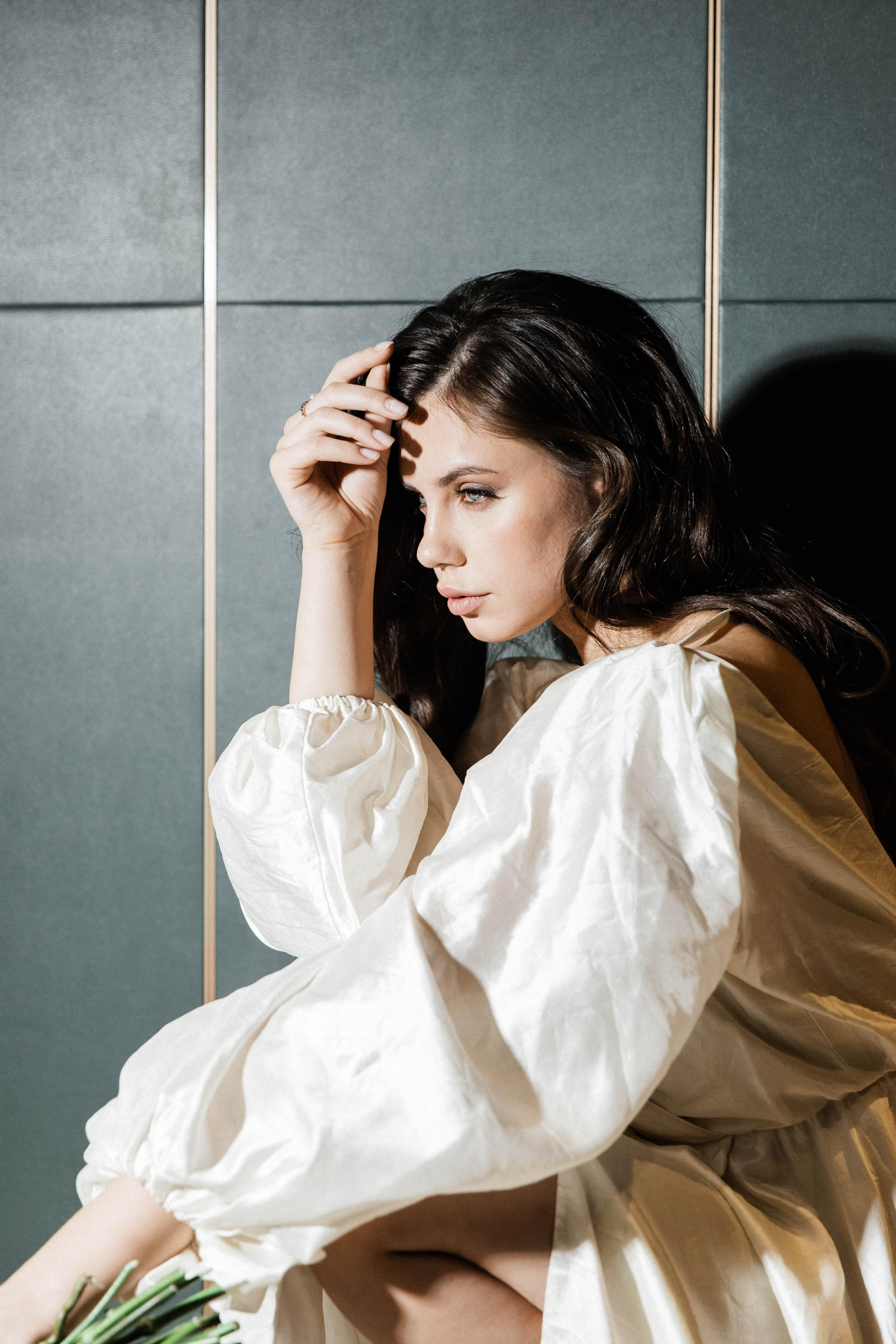 Совместные сборы в отеле. Свадебный фотограф Полина Панина