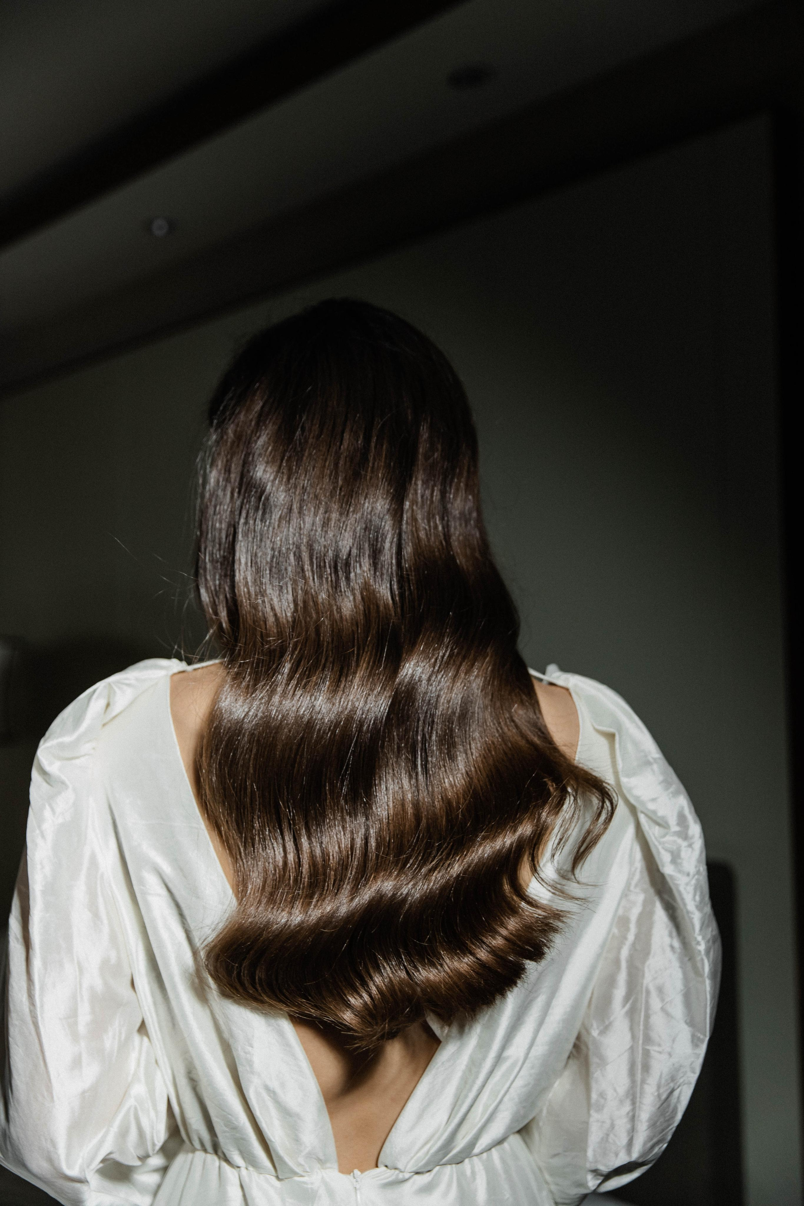 Совместные сборы в отеле. Свадебный фотограф Полина Панина