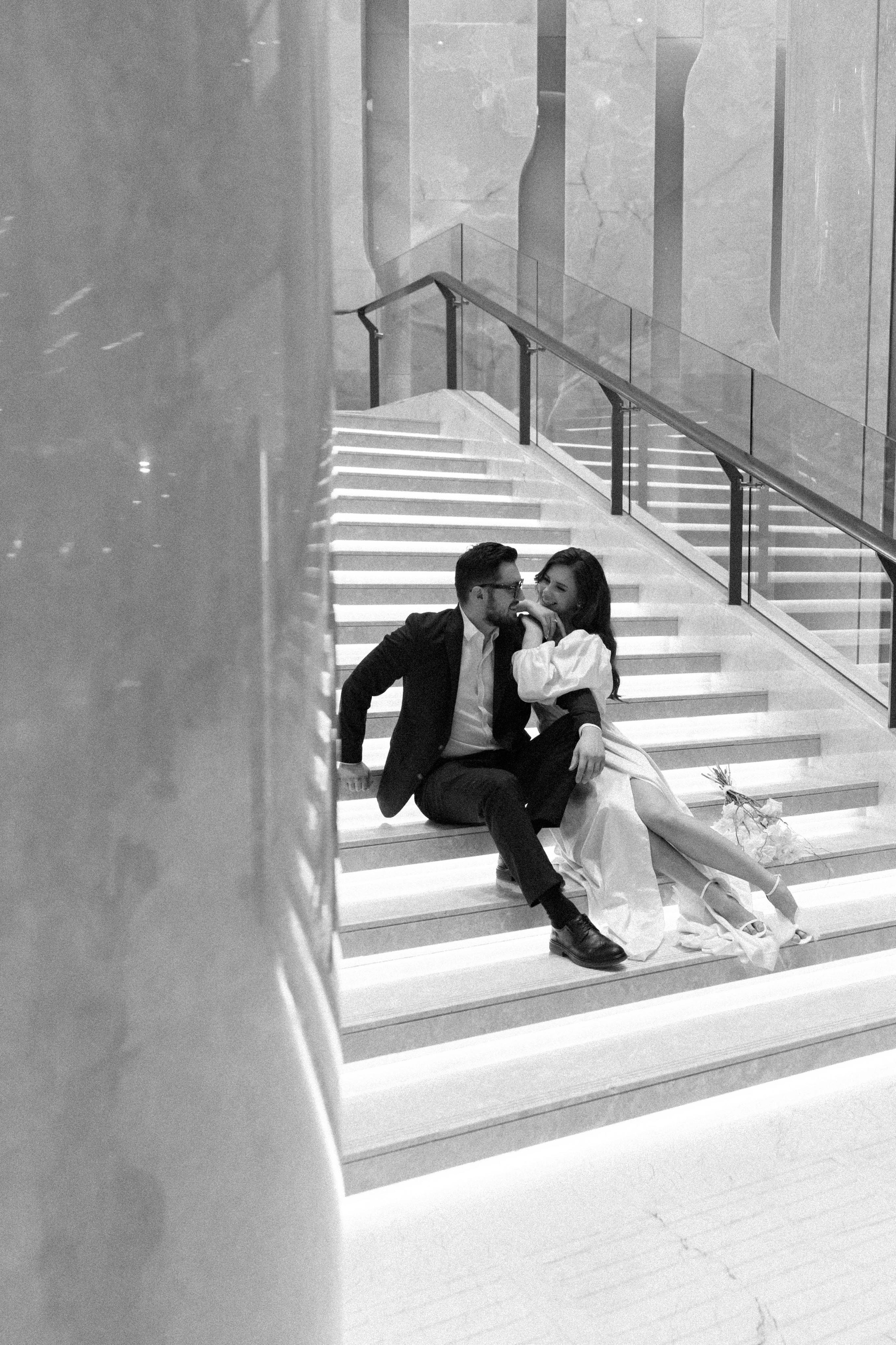 Совместные сборы в отеле. Свадебный фотограф Полина Панина