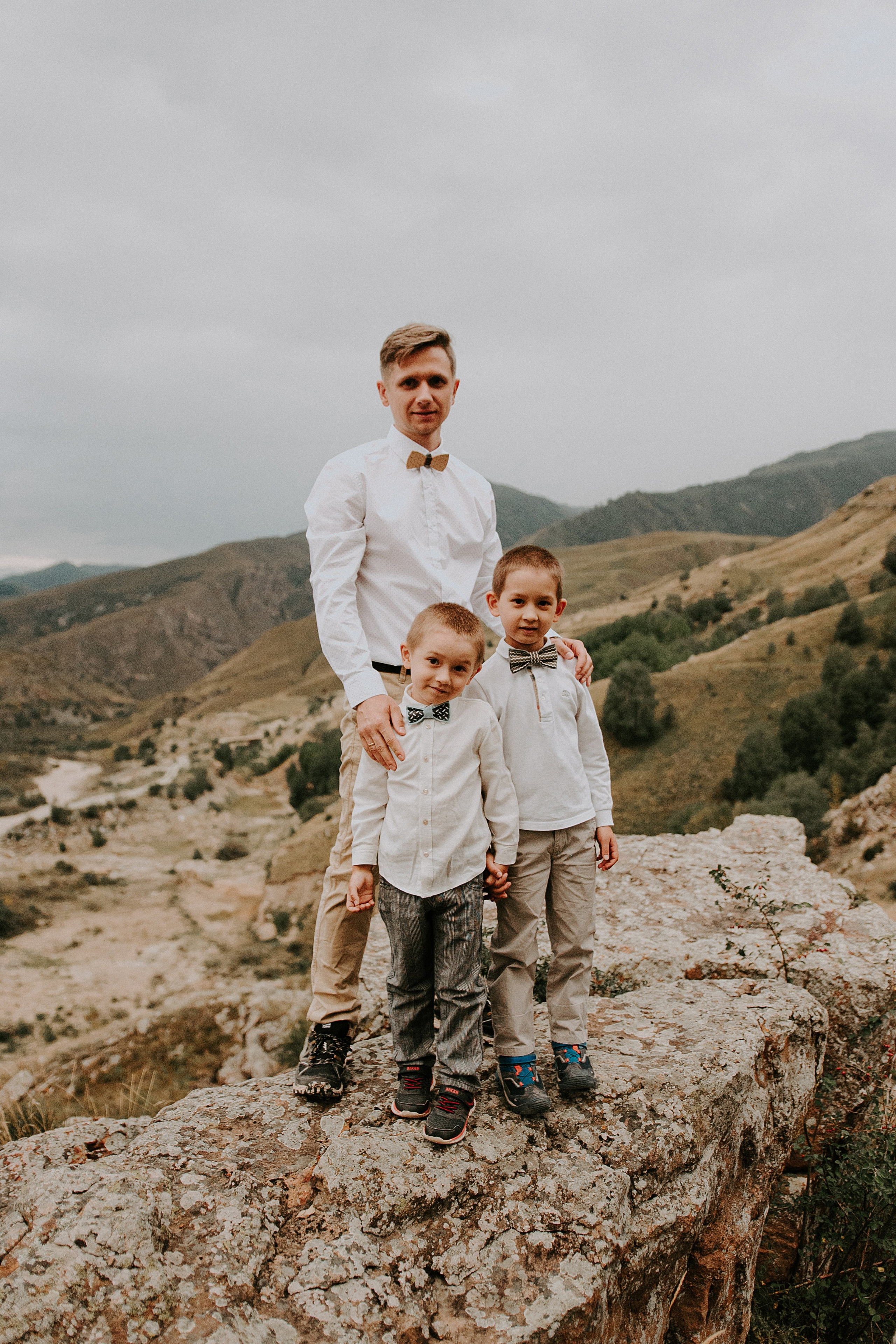 ЮНЫЕ ПУТЕШЕСТВЕННИКИ. Фотограф Настя Конник | Пятигорск | Эльбрус | Домбай | Архыз