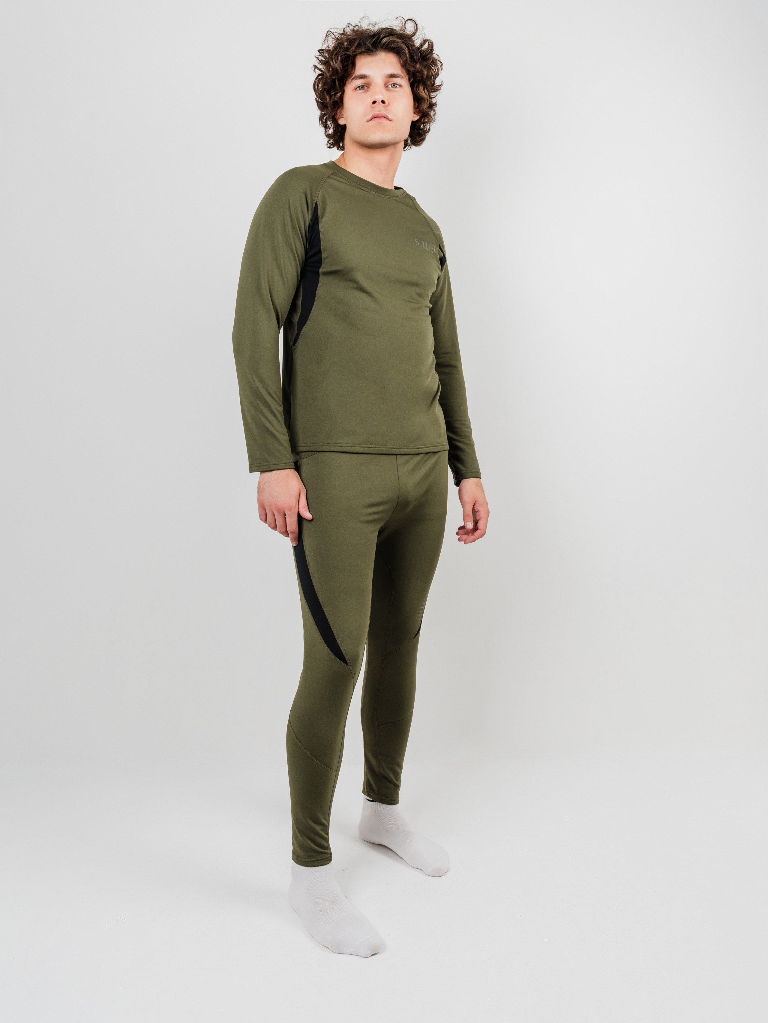 Термобельё. Лев Лекомцев модель