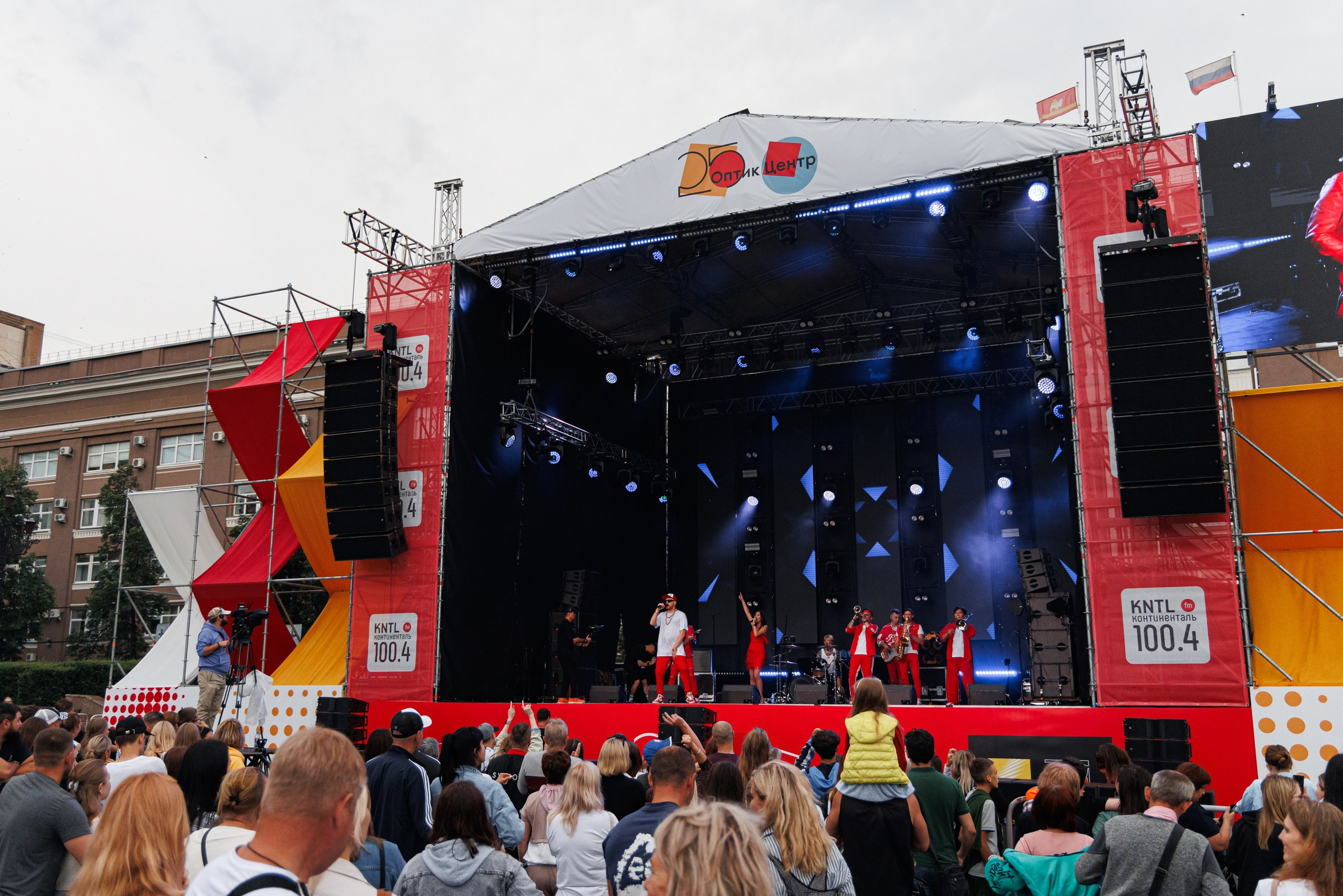 Оптик Центр | праздник в честь 25-и летия