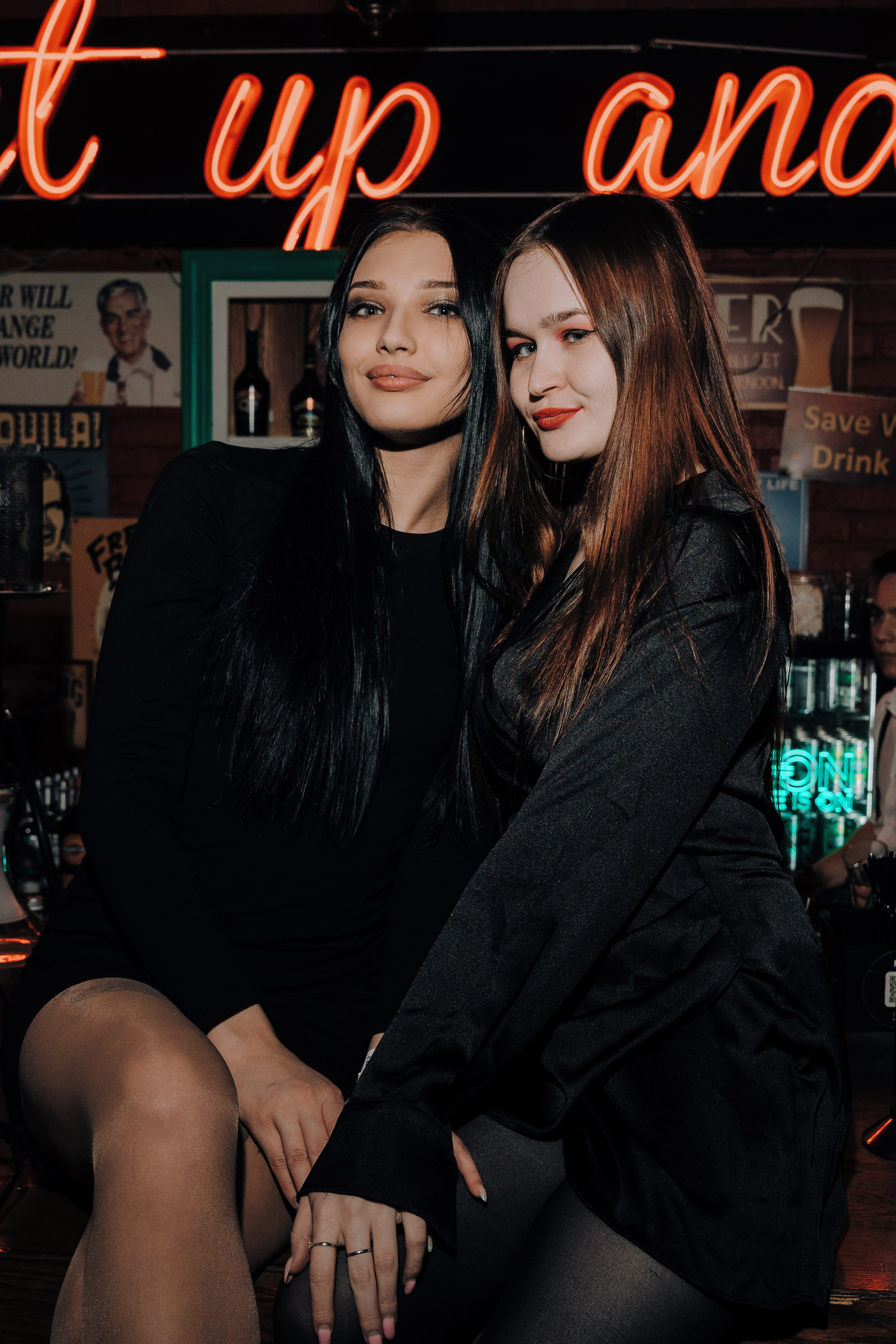 20 ЛЕТ МЕГАПОЛИС ЧЕЛЯБИНСК ХЕДЛАЙНЕР ЕЛКА. Репортажный фотограф Зуев Роман г. Челябинск