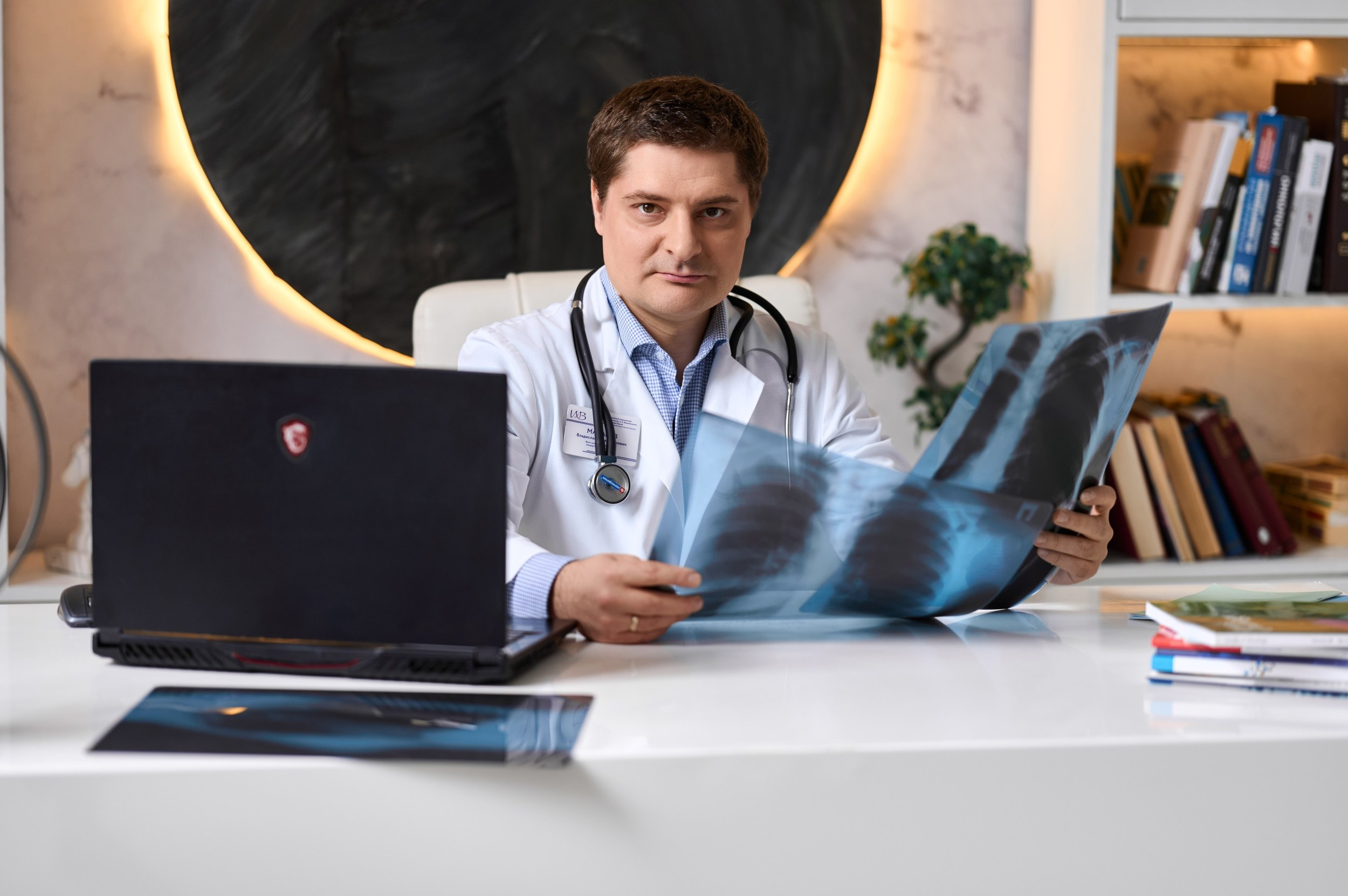Профессиональная фотосессия для врача в Москве