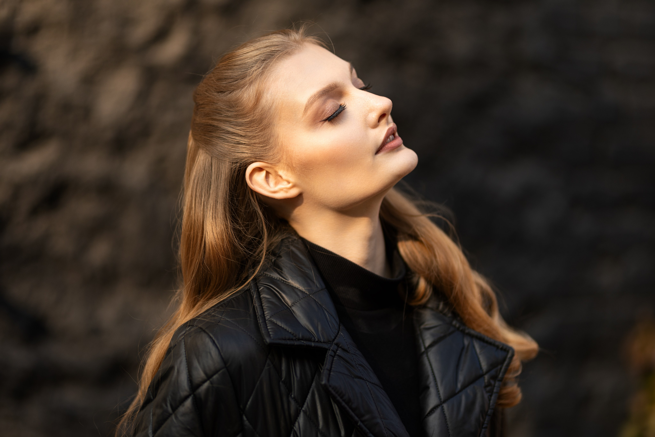 Студийная съемка с Викторией в интерьере в формате для «себя». Дмитрий Шульгин, портретный фотограф в Воронеже