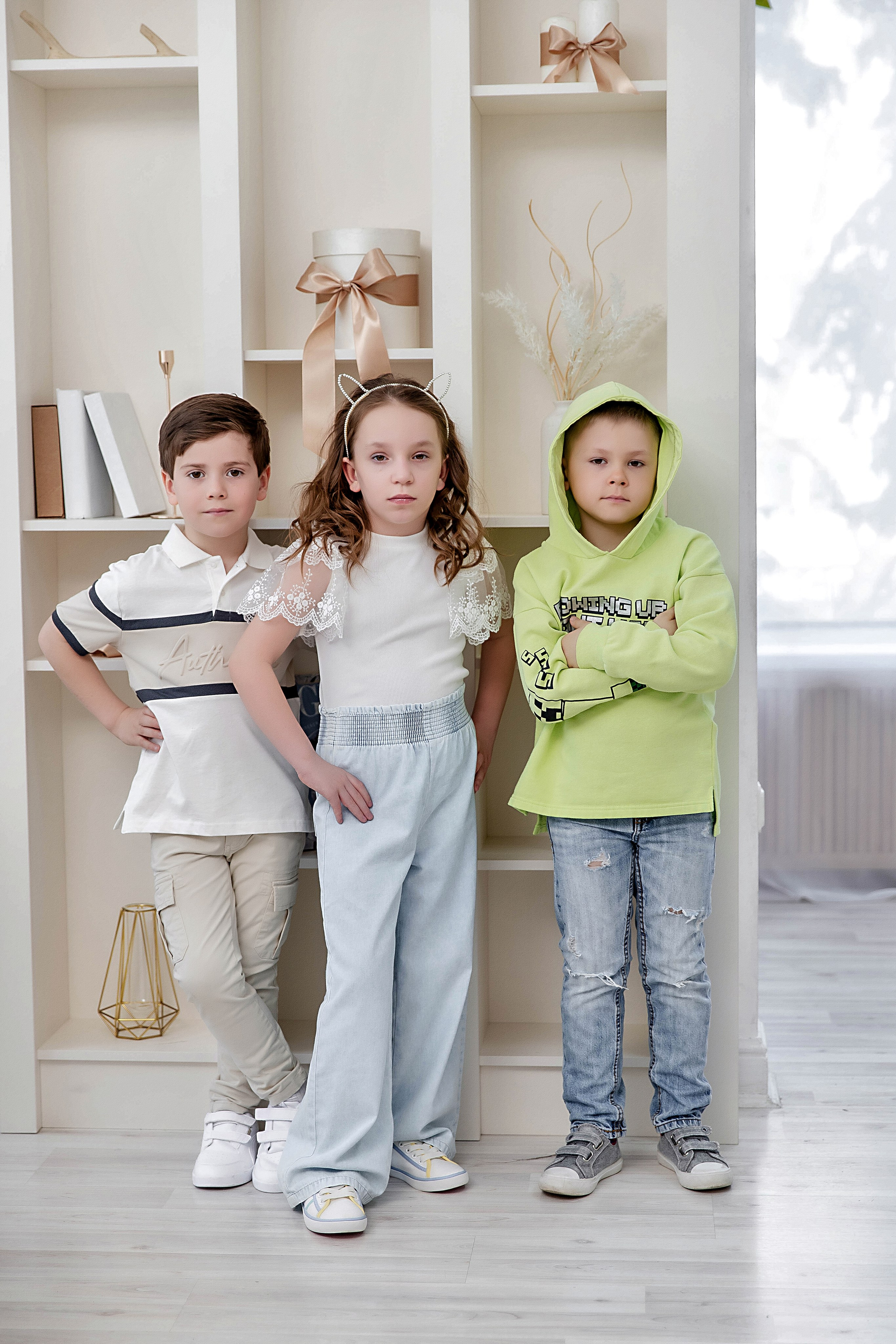 Выпускные (школьные) альбомы (книги) в Ростове-на-Дону. Современные Выпускные Альбомы в Ростове-на-Дону