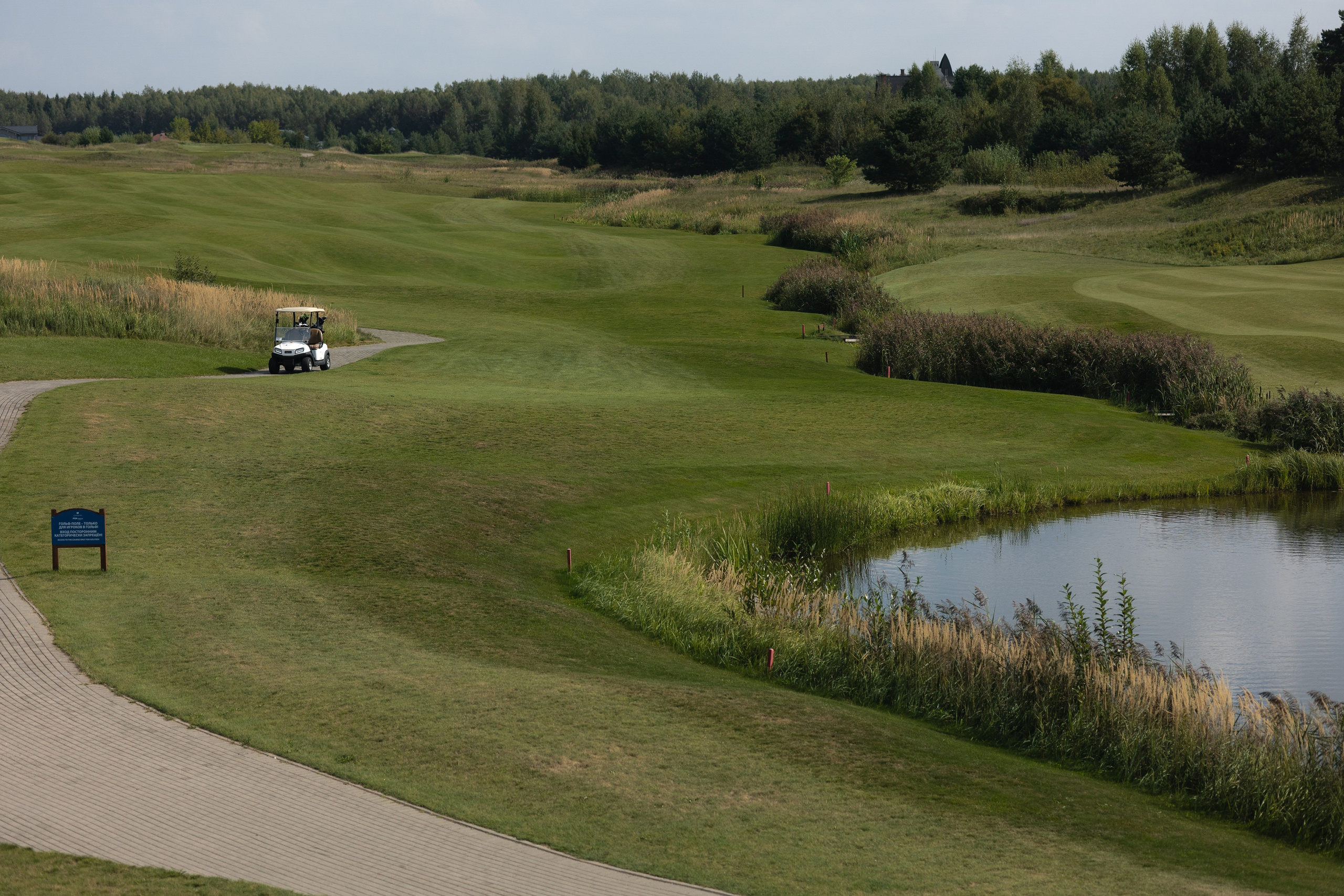 Гольф-Клуб Завидово для Т-Банк. Фотограф в Москве Вероника Иньякова
