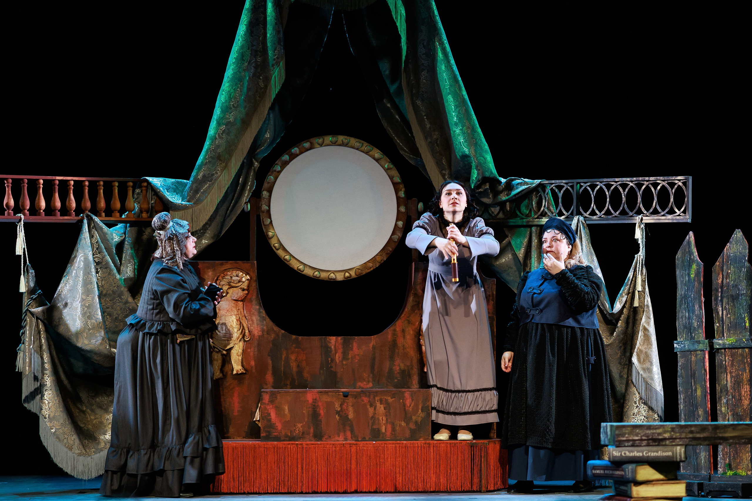 Воронежский театр кукол Шут Спектакль Граф Нулин