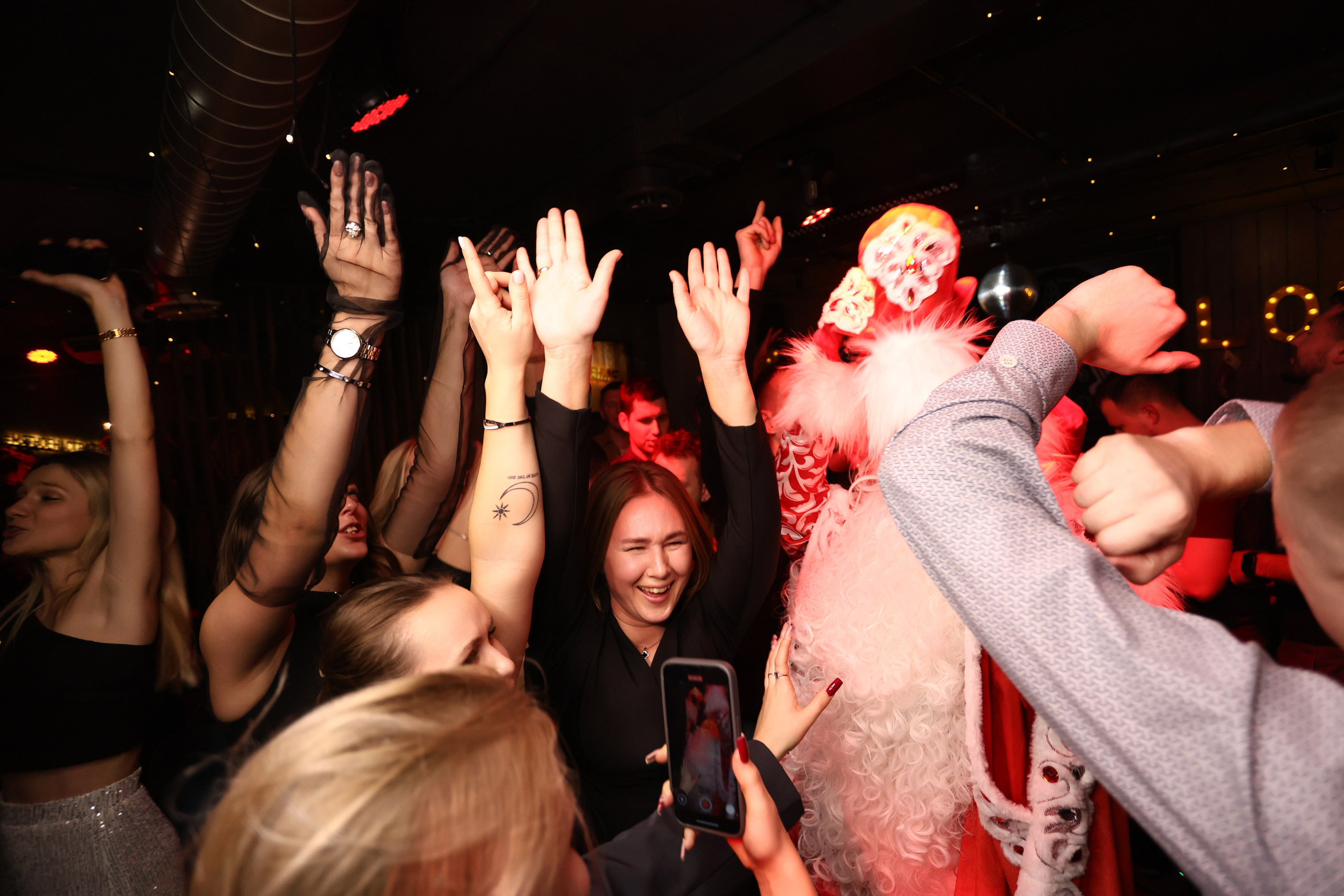 New Year 27-12-24. Мята Спортивная — Кальянная, караоке, бар в Минске