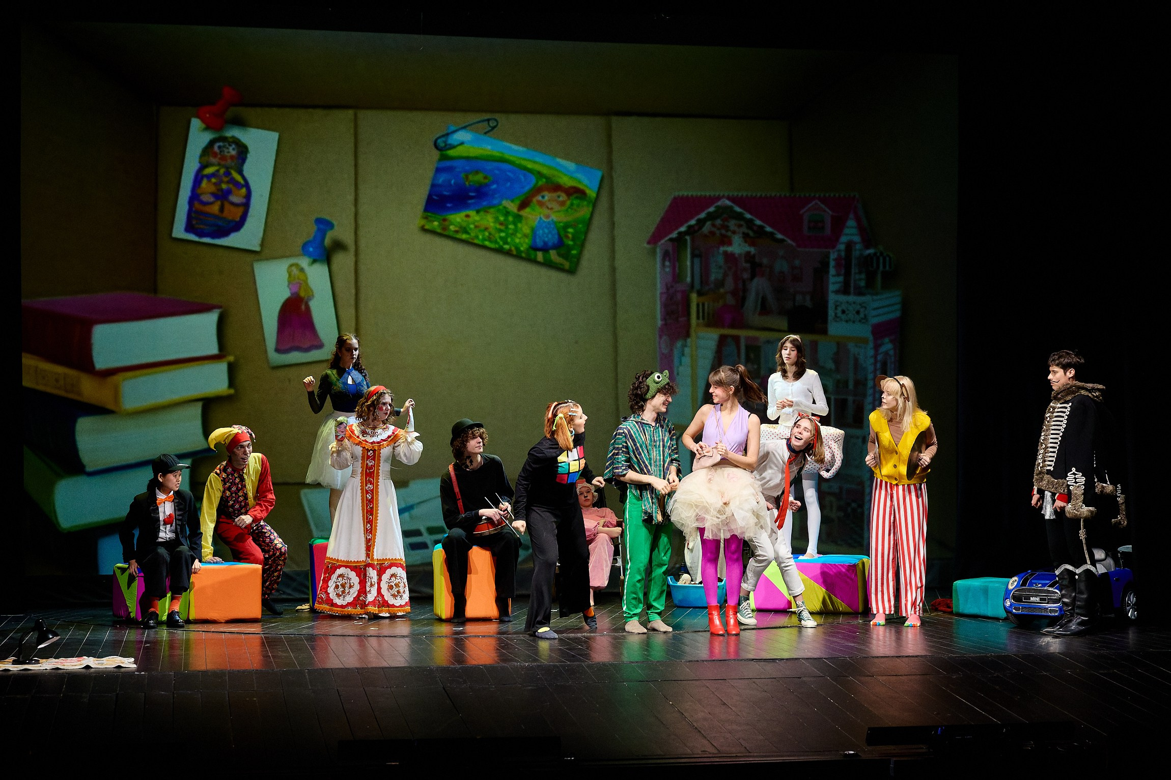 Спектакль «Про игрушки»