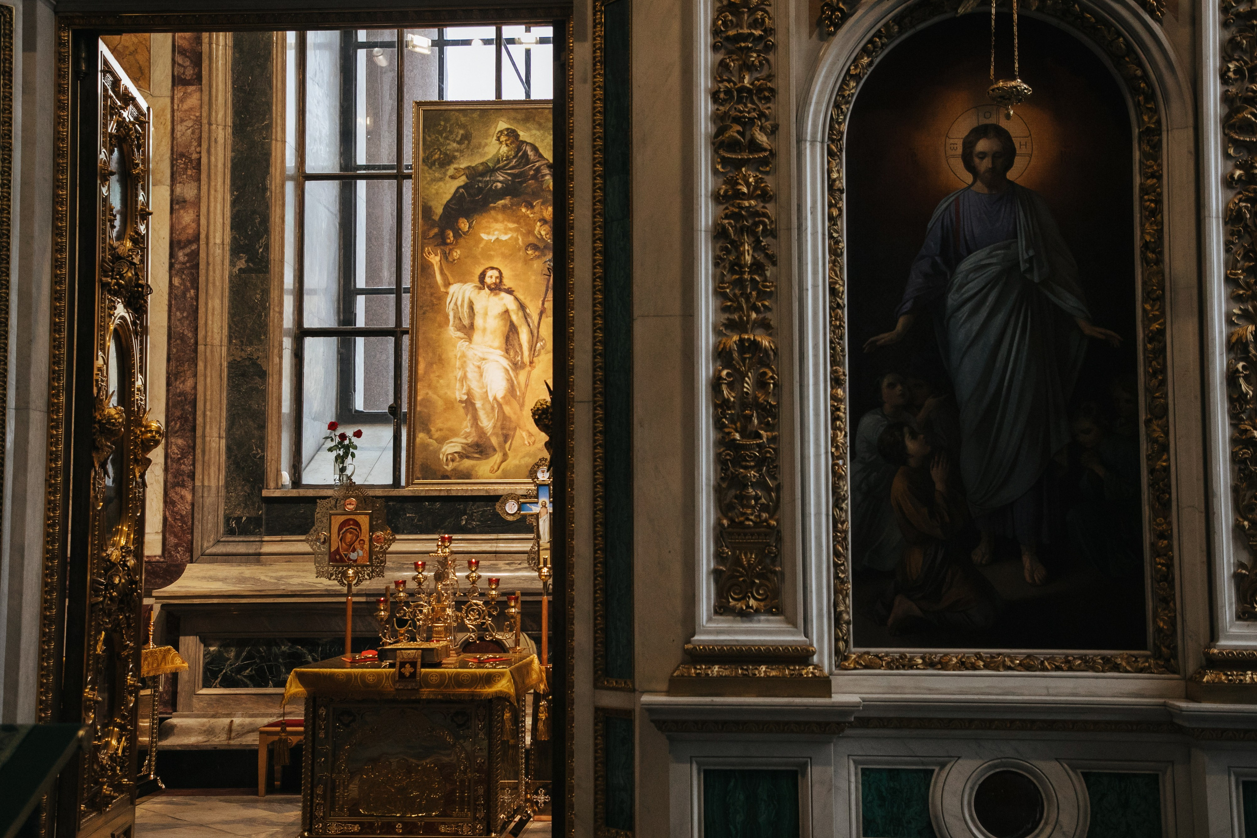 Крещение ребенка в Исаакиевском соборе СПб, крещение в церкви цена, крещение ребенка цена в спб невский район, можно крестить в исаакий, крещение в исаакиевском соборе санкт-петербурга 2023, как и где покрестить ребенка в спб, как записаться на крестины ребенка в исаакиевском соборе, фотограф на