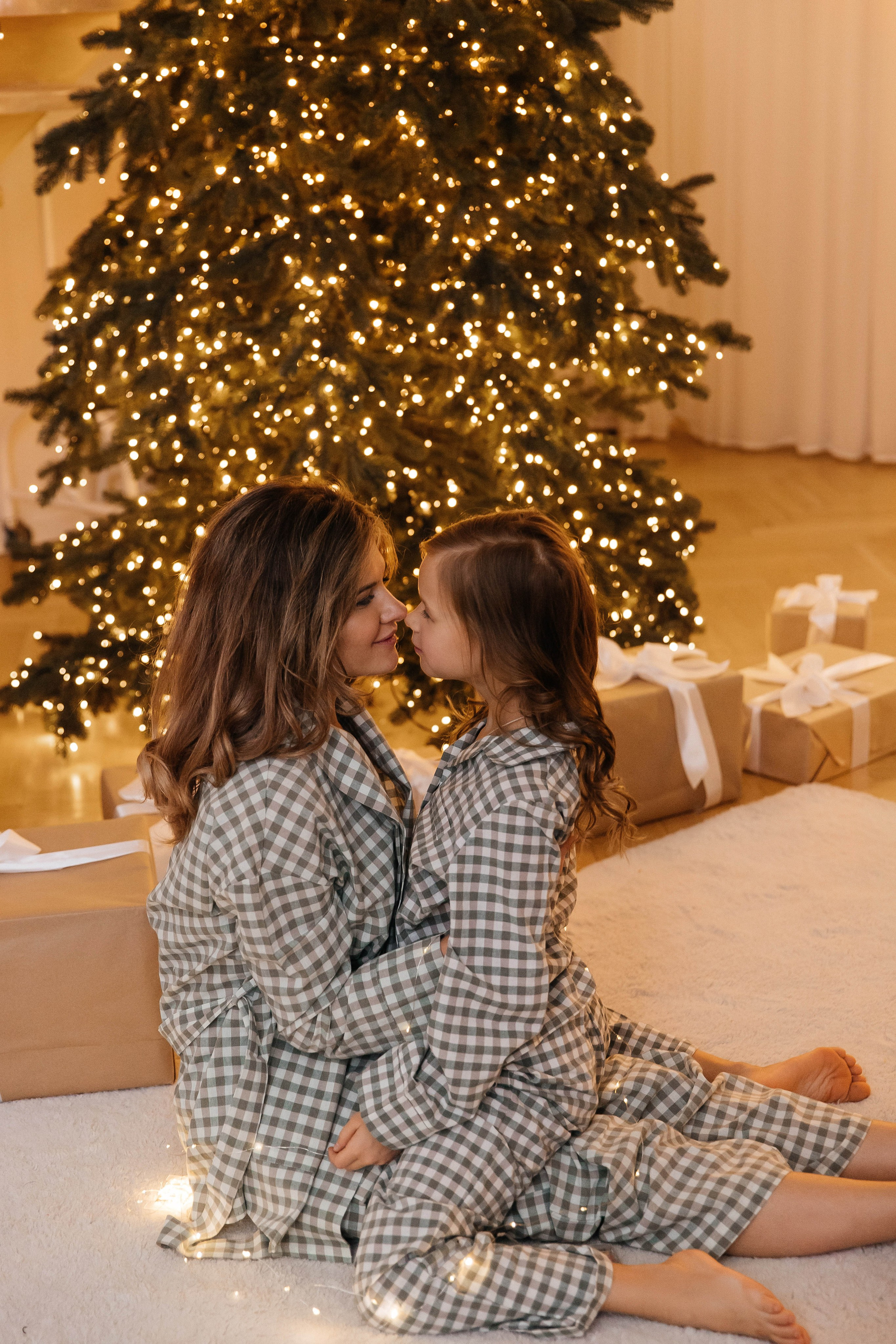 Семейная фотосессия в фотостудии Base. Фотограф Александра Сыщенко