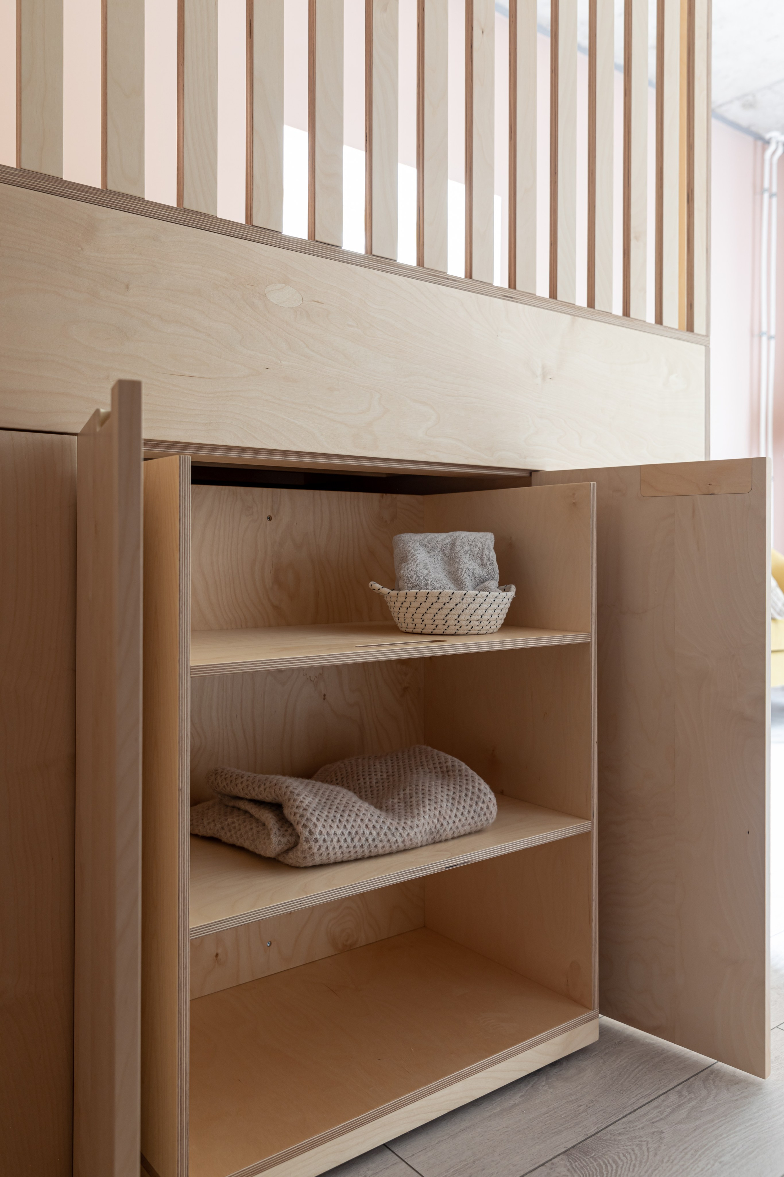 Квартира студия в Петербурге. Наталья Мавренкова интерьерный фотограф, декоратор в Санкт-Петербурге