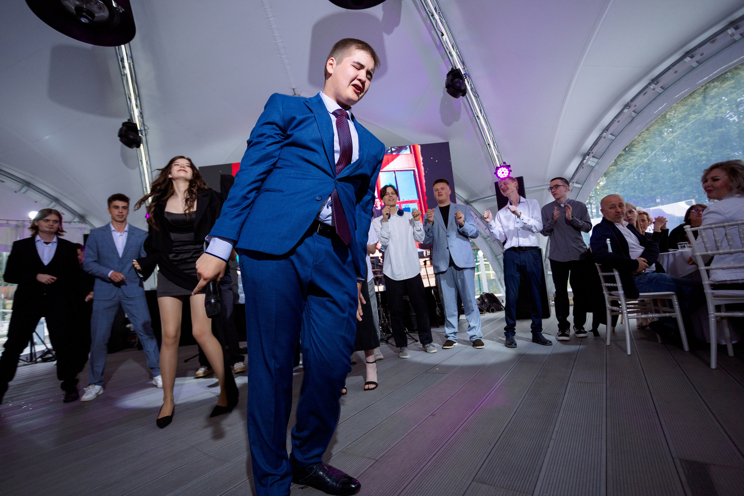 ВЫПУСКНОЙ: Волки-Липки. Все фото. Профессиональный фотограф в Ижевске Леша Петров