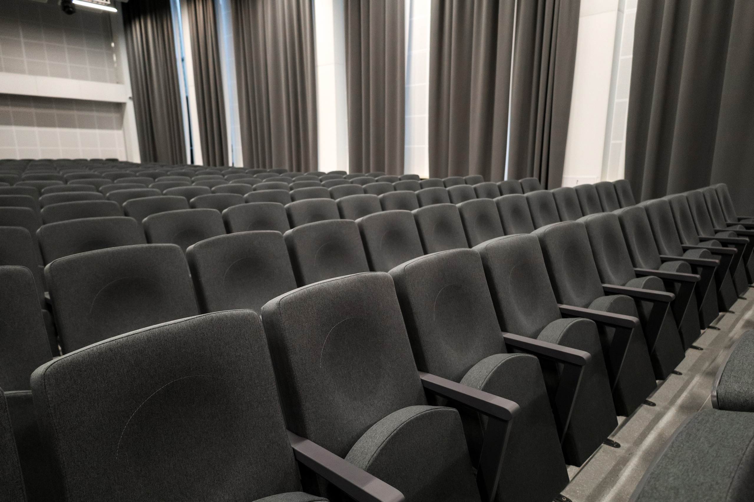 Актовый зал. Фотограф Москва — Сергеева Анастасия