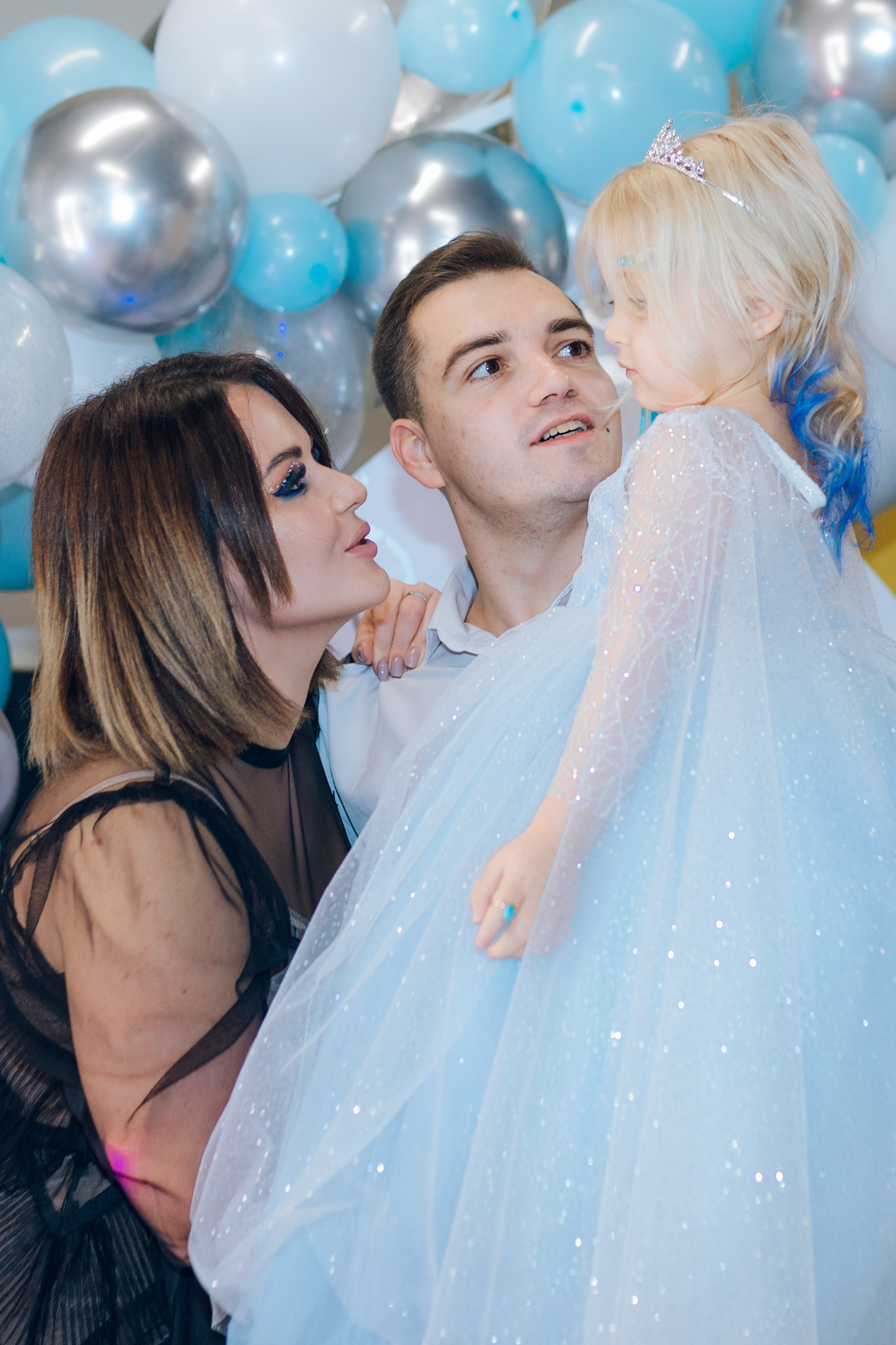 Оливия 4 года. Главная