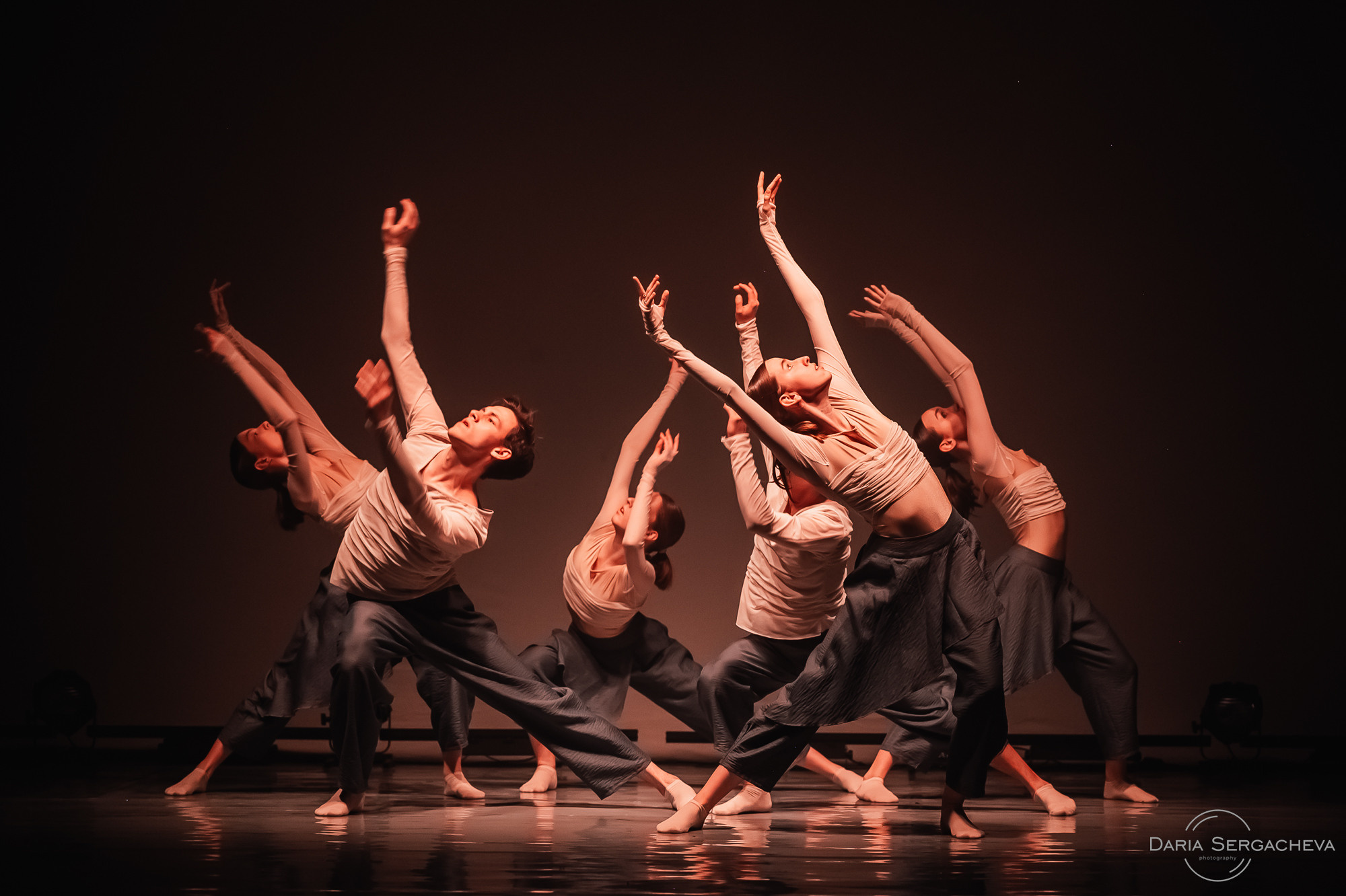 Первый НЕдетский сборник спектаклей — МТБ «Щелкунчик». DariaRock / Фотограф Екатеринбург