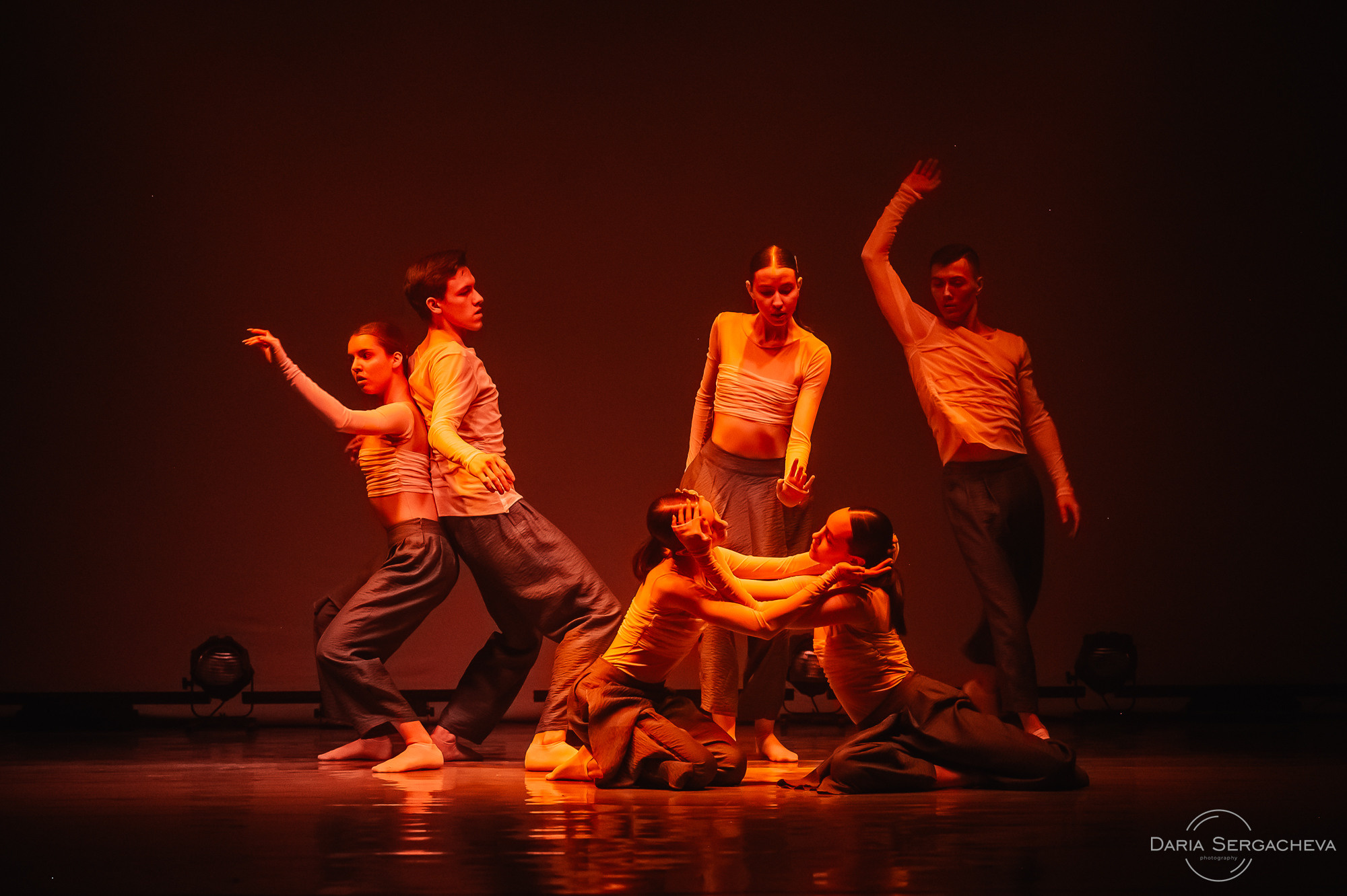 Первый НЕдетский сборник спектаклей — МТБ «Щелкунчик». DariaRock / Фотограф Екатеринбург