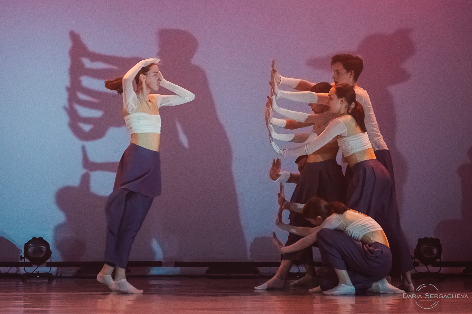 Первый НЕдетский сборник спектаклей — МТБ «Щелкунчик». DariaRock / Фотограф Екатеринбург