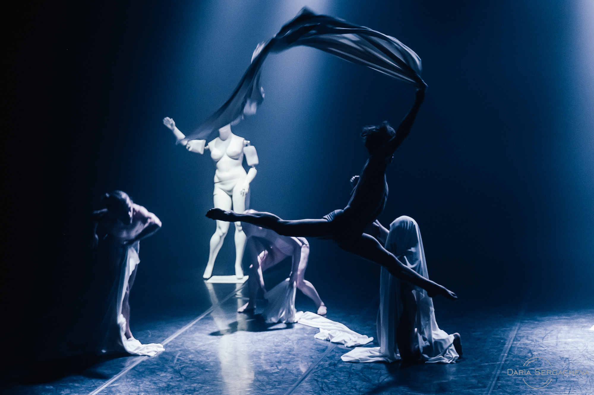 Свободу статуе! — Провинциальные танцы. DariaRock / Фотограф Екатеринбург