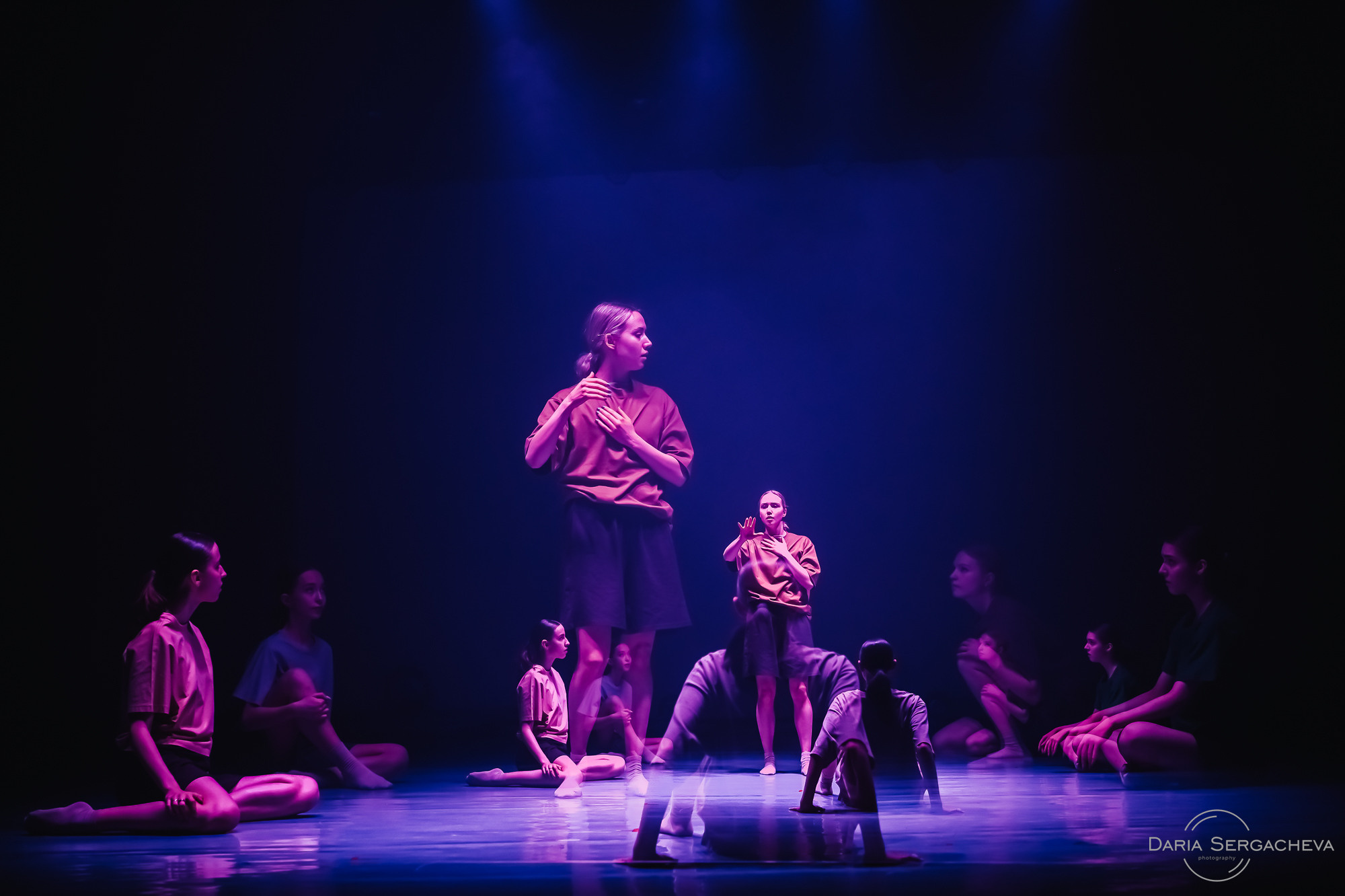 Первый НЕдетский сборник спектаклей — МТБ «Щелкунчик». DariaRock / Фотограф Екатеринбург