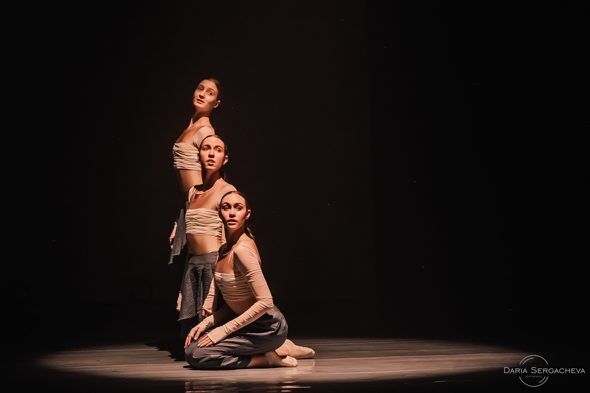 Первый НЕдетский сборник спектаклей — МТБ «Щелкунчик». DariaRock / Фотограф Екатеринбург