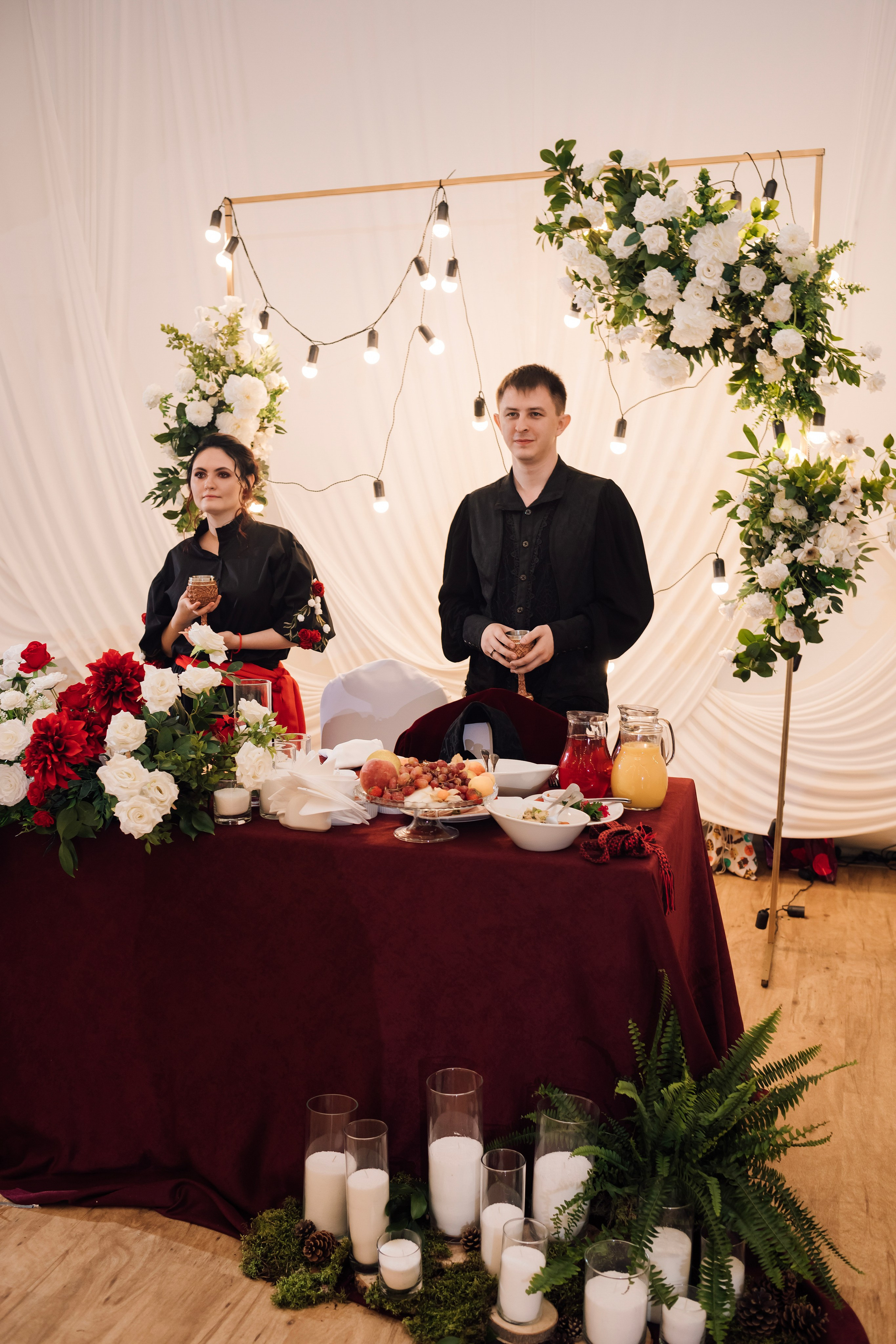 Маргарита и Артем. Свадьба в стиле средневекового пира в шатре. Свадебный и семейный фотограф в Москве Евгения Лисина