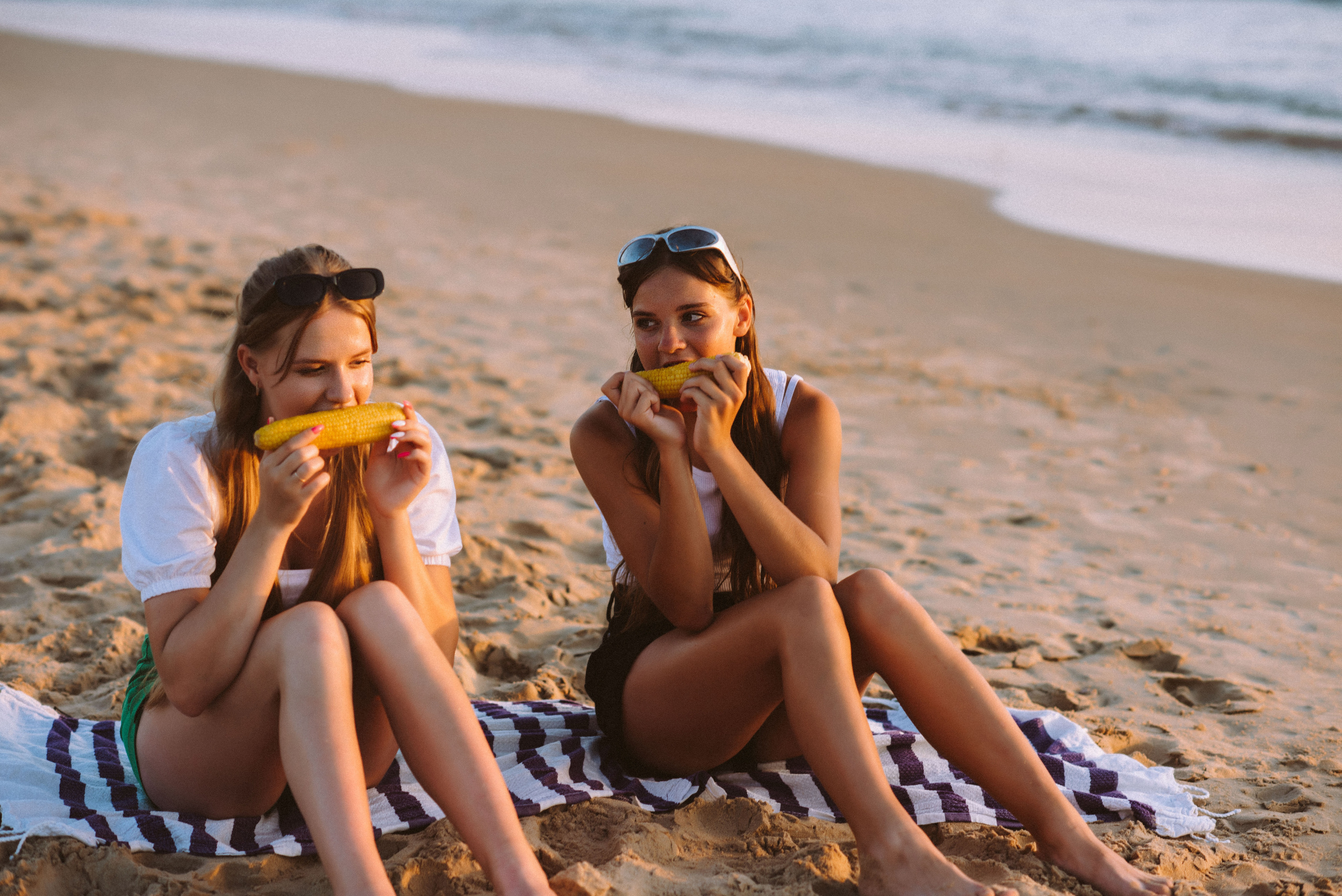 Лиза и Катя. Профессиональный фотограф. Портрет, семья, дети