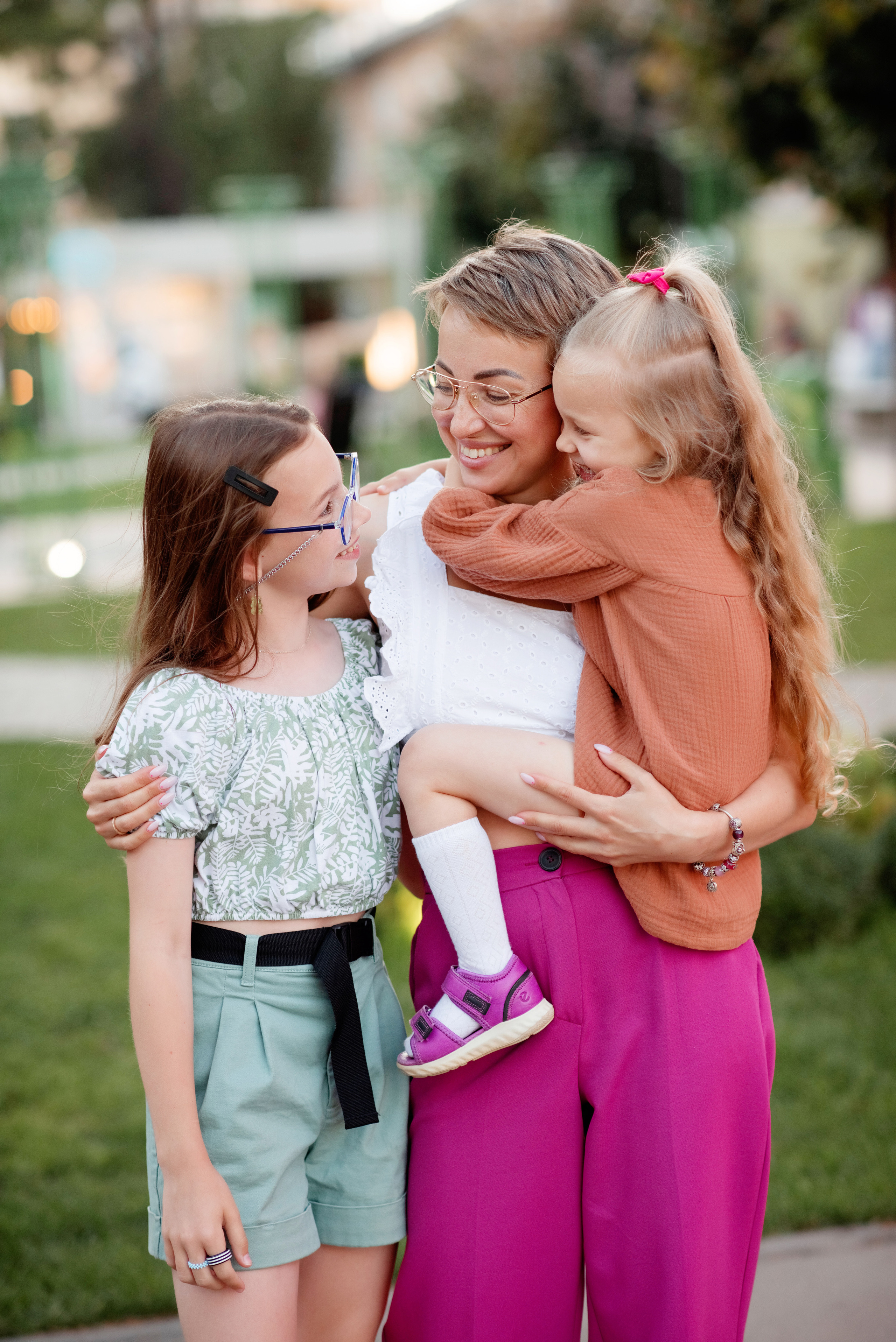 Юля, Марьяна и Есения. Профессиональный фотограф. Портрет, семья, дети