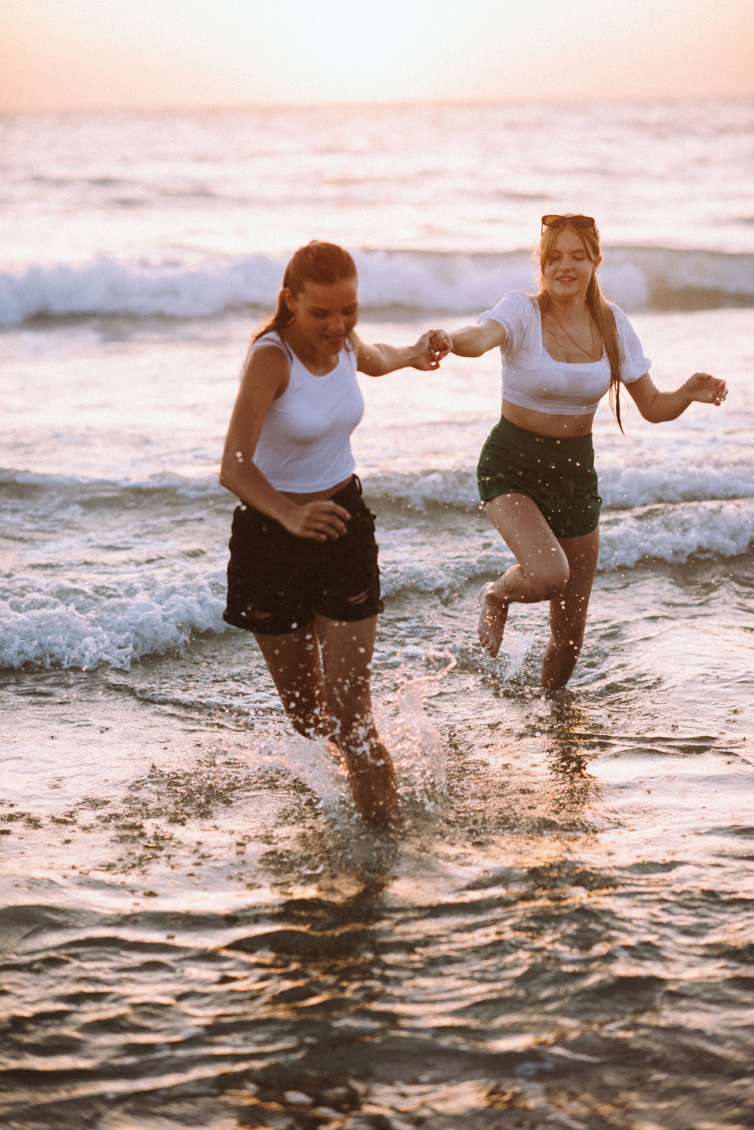 Лиза и Катя. Профессиональный фотограф. Портрет, семья, дети