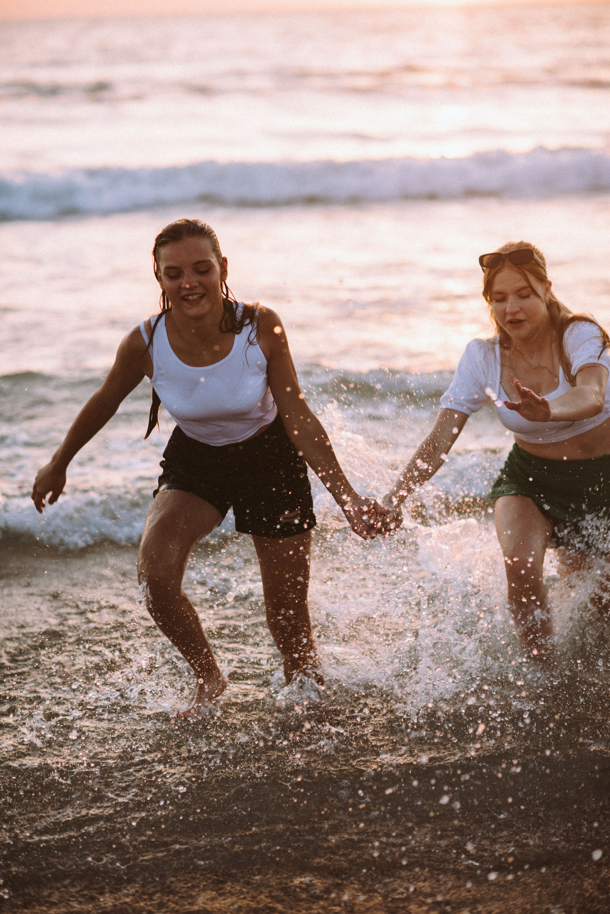 Лиза и Катя. Профессиональный фотограф. Портрет, семья, дети