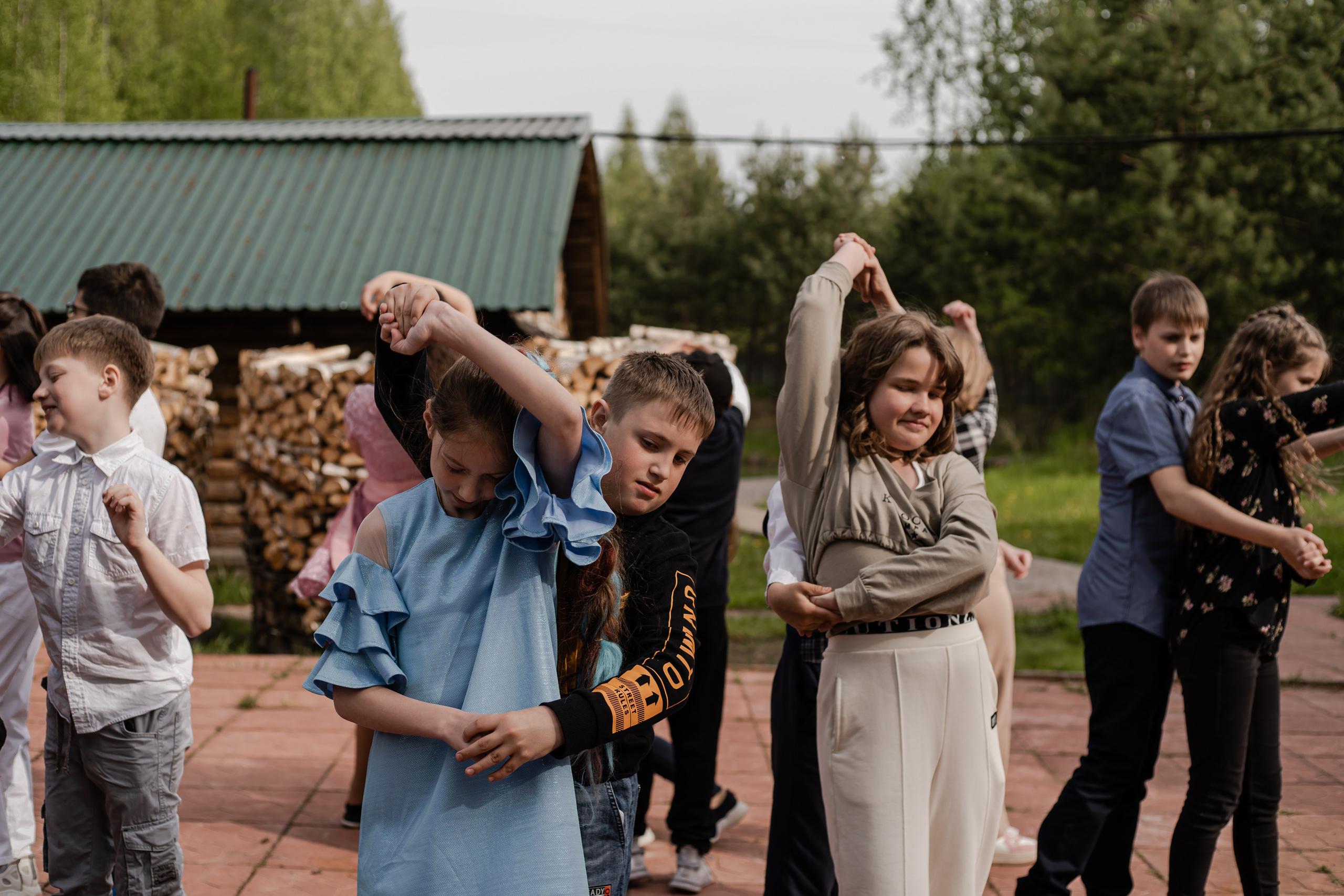 Новое Брянцево (выпускной 4 класс). Фотограф Алина Филимонова Тверь